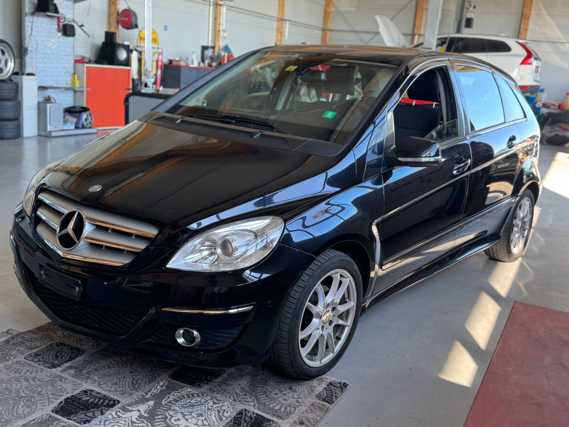 MERCEDES-BENZ B 180 (170) Autotronic-image-0