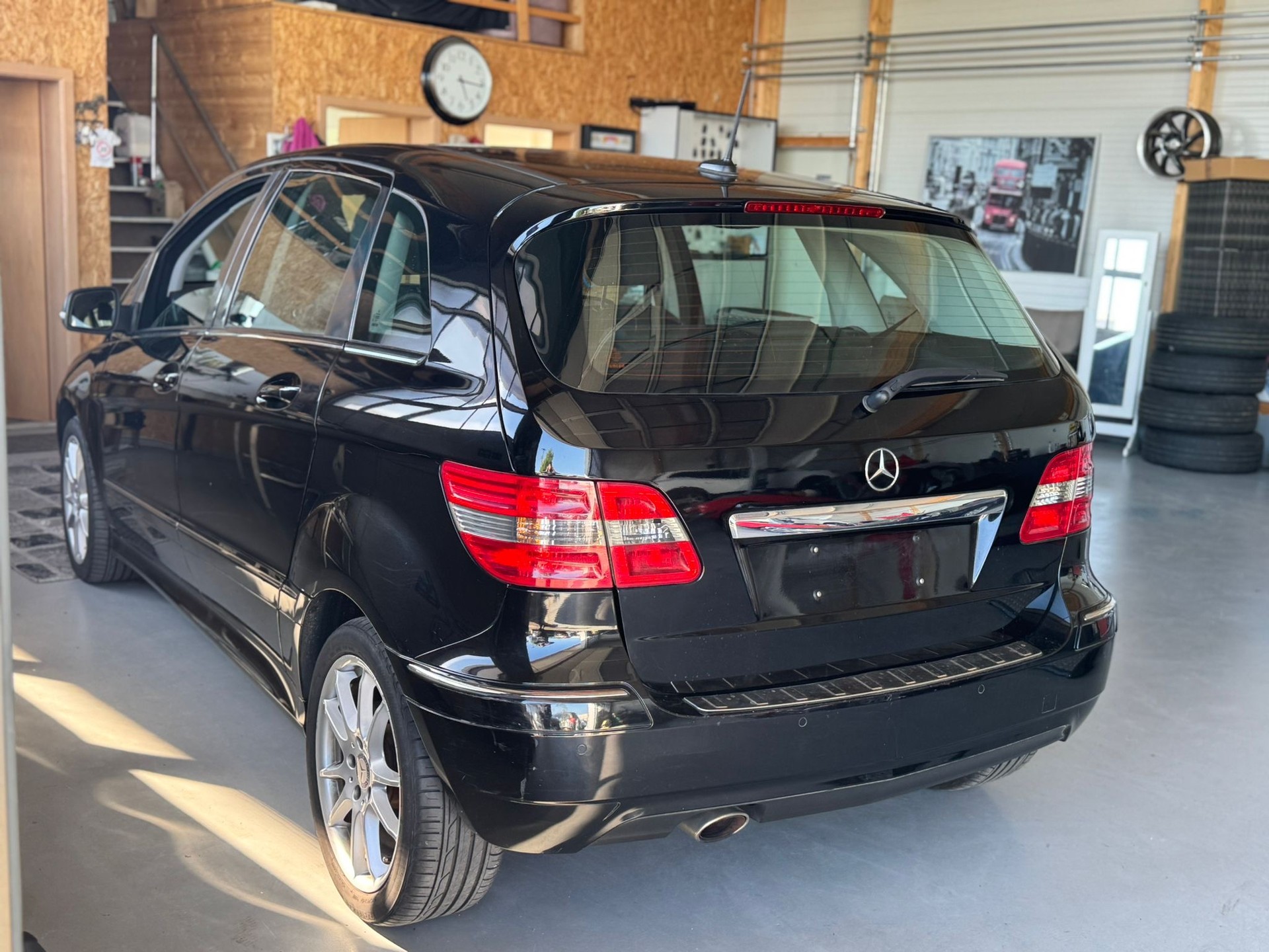 MERCEDES-BENZ B 180 (170) Autotronic-image-2