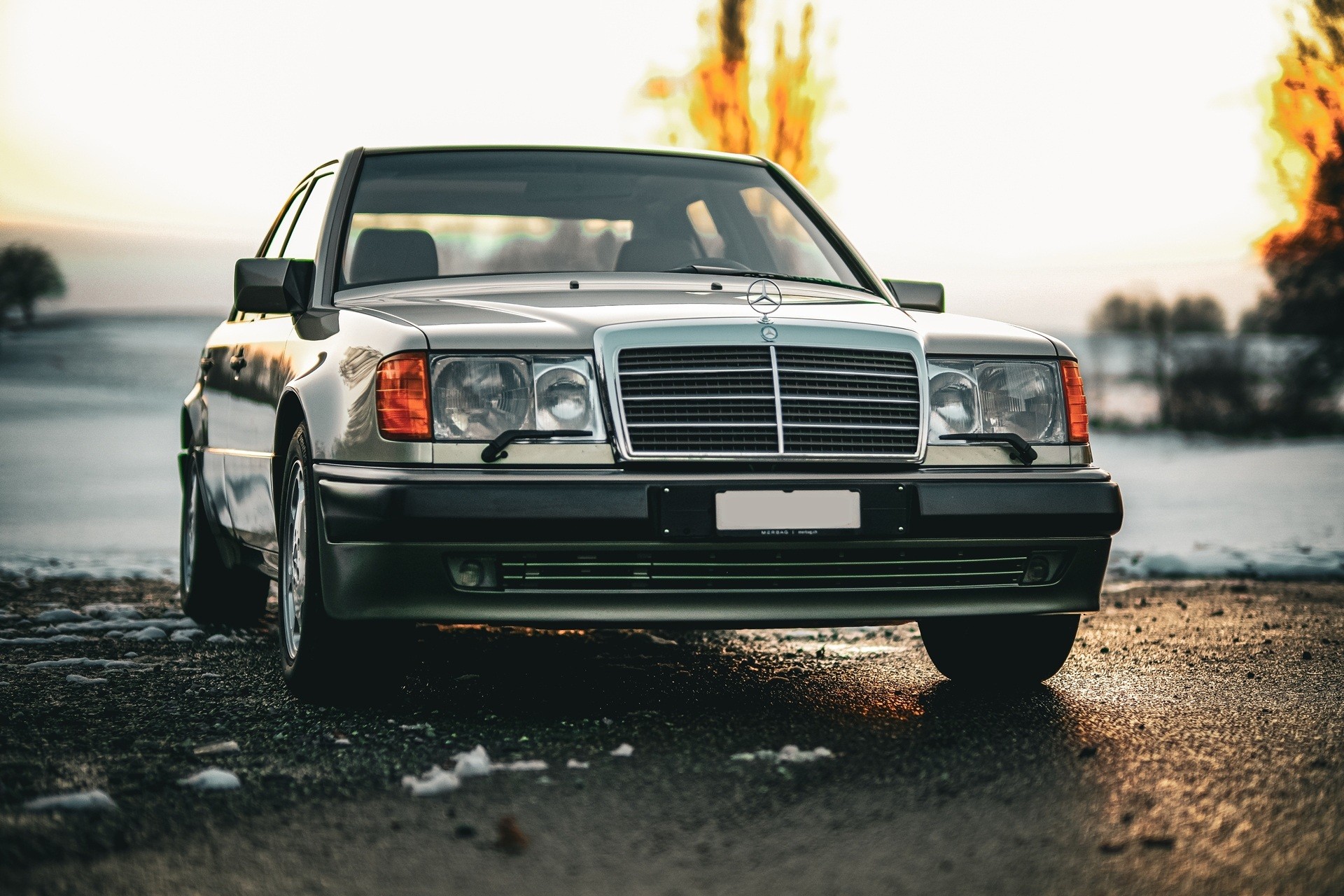 MERCEDES-BENZ 500 E Automatic-image-4