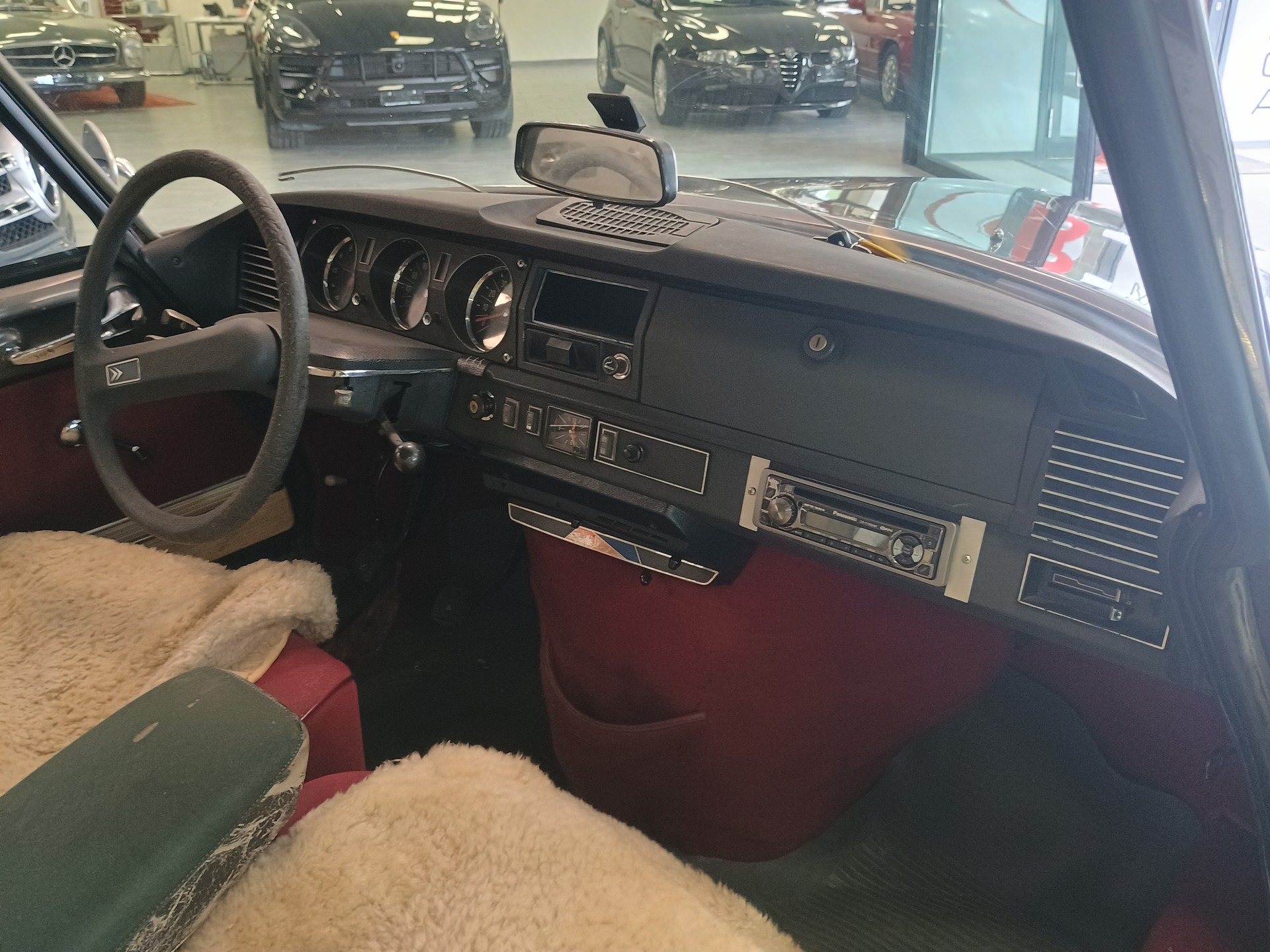 CITROEN DS5-image-10