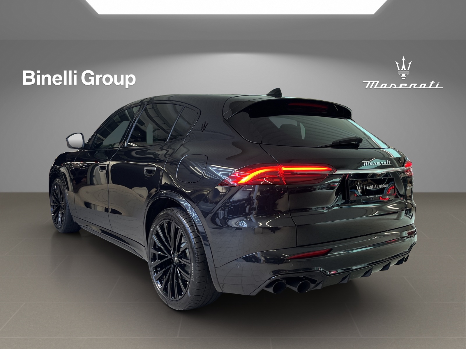 MASERATI Grecale 2.0 MHEV Modena Hybrid Automatica-showroom-element-2