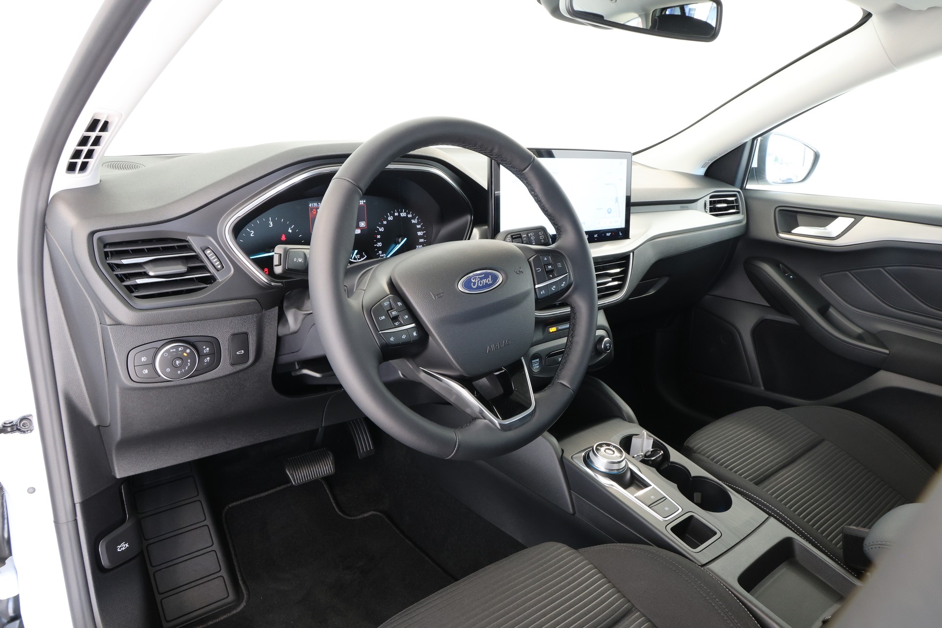 FORD Focus 1.5 EcoBlue TDCi Titanium Automatic-image-6