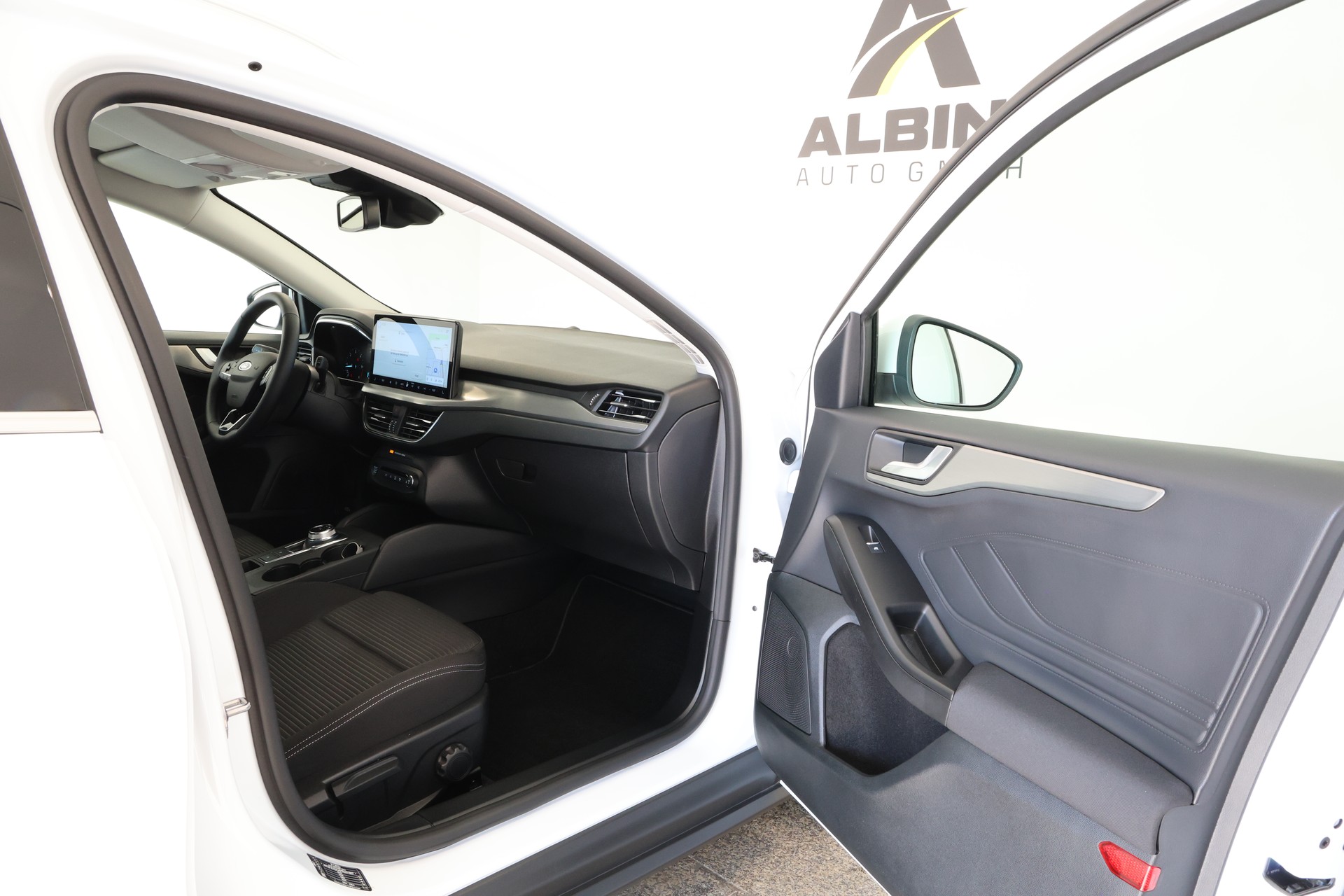 FORD Focus 1.5 EcoBlue TDCi Titanium Automatic-image-10