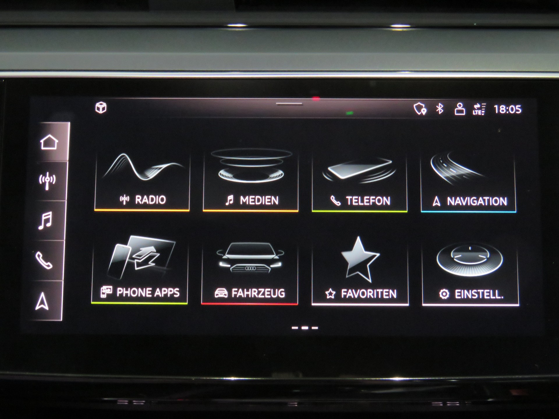 AUDI e-tron 50 Sportback S Line Quattro Automat-image-16
