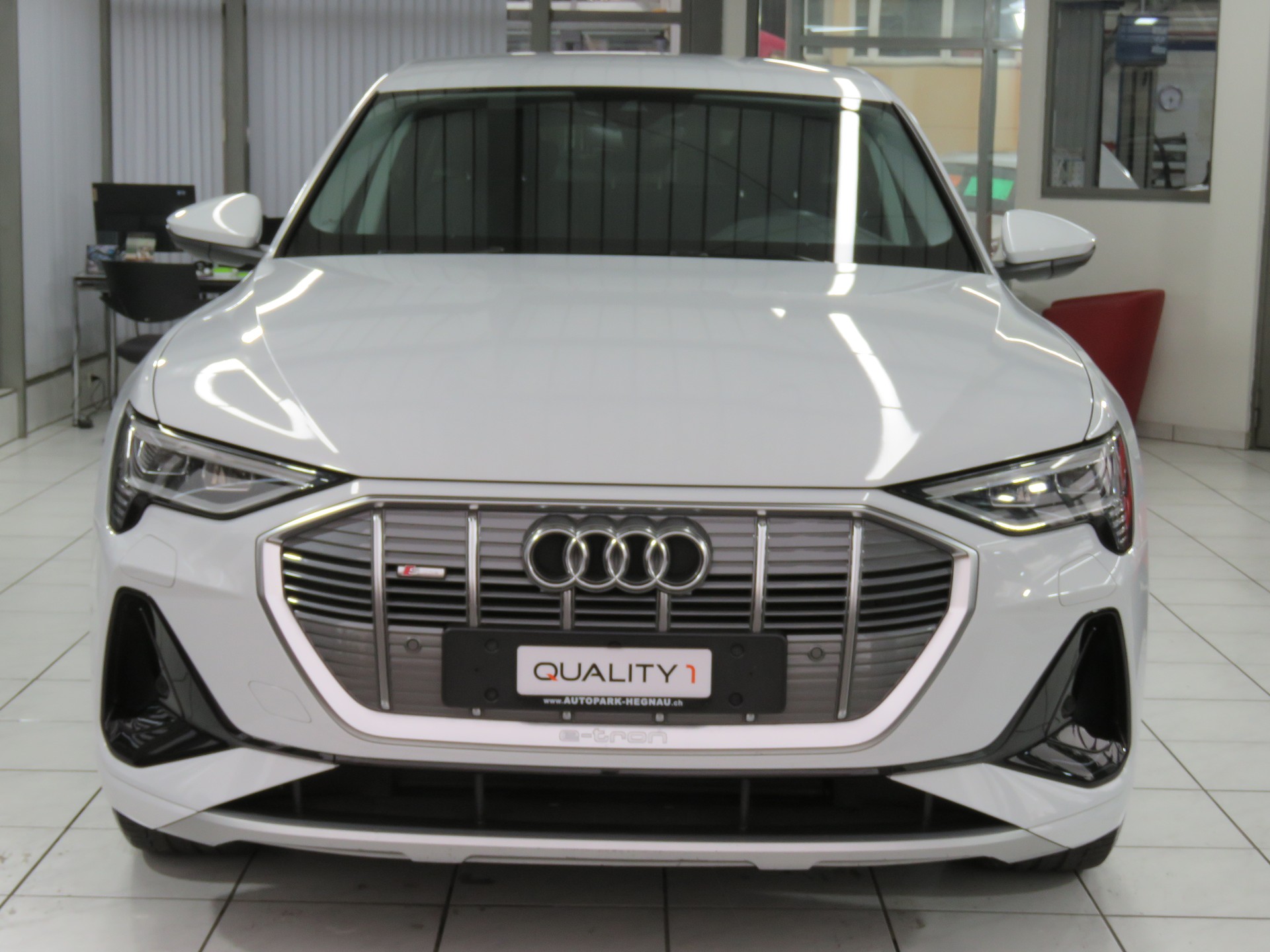 AUDI e-tron 50 Sportback S Line Quattro Automat-image-1