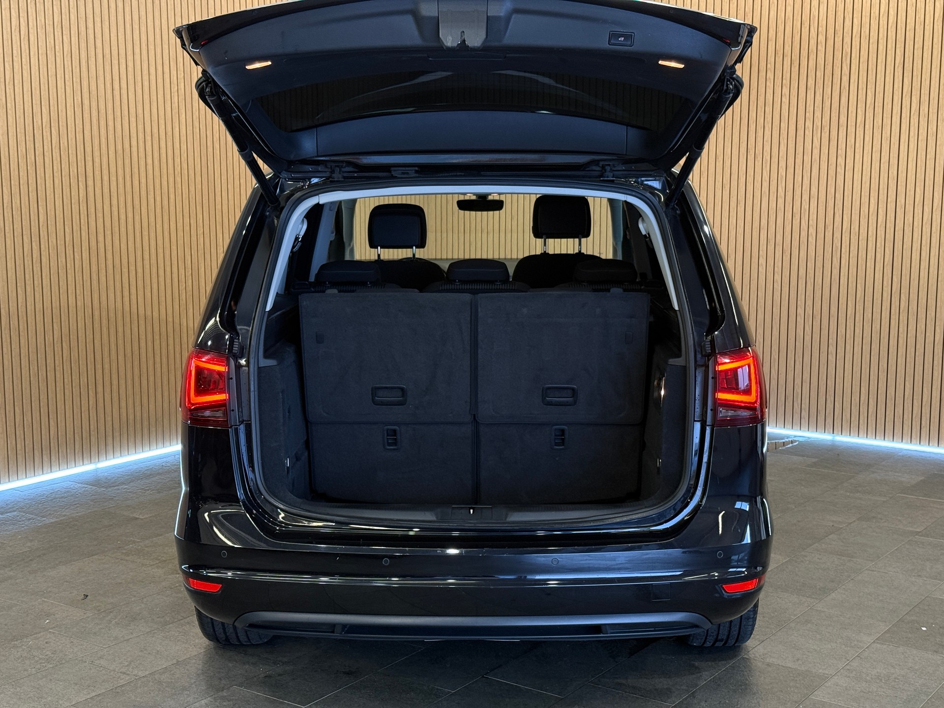 SEAT Alhambra 2.0 TDI Style 7-Sitzer Advanced DSG-image-3