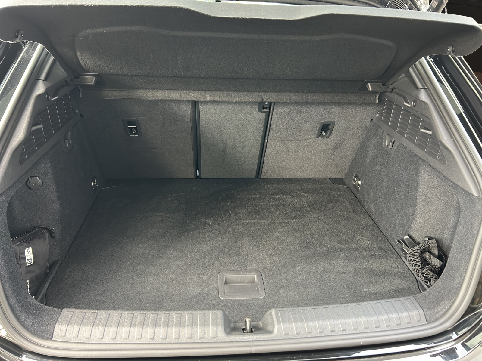 AUDI A3 Sportback 35 TFSI S line Attraction S-tronic-image-17