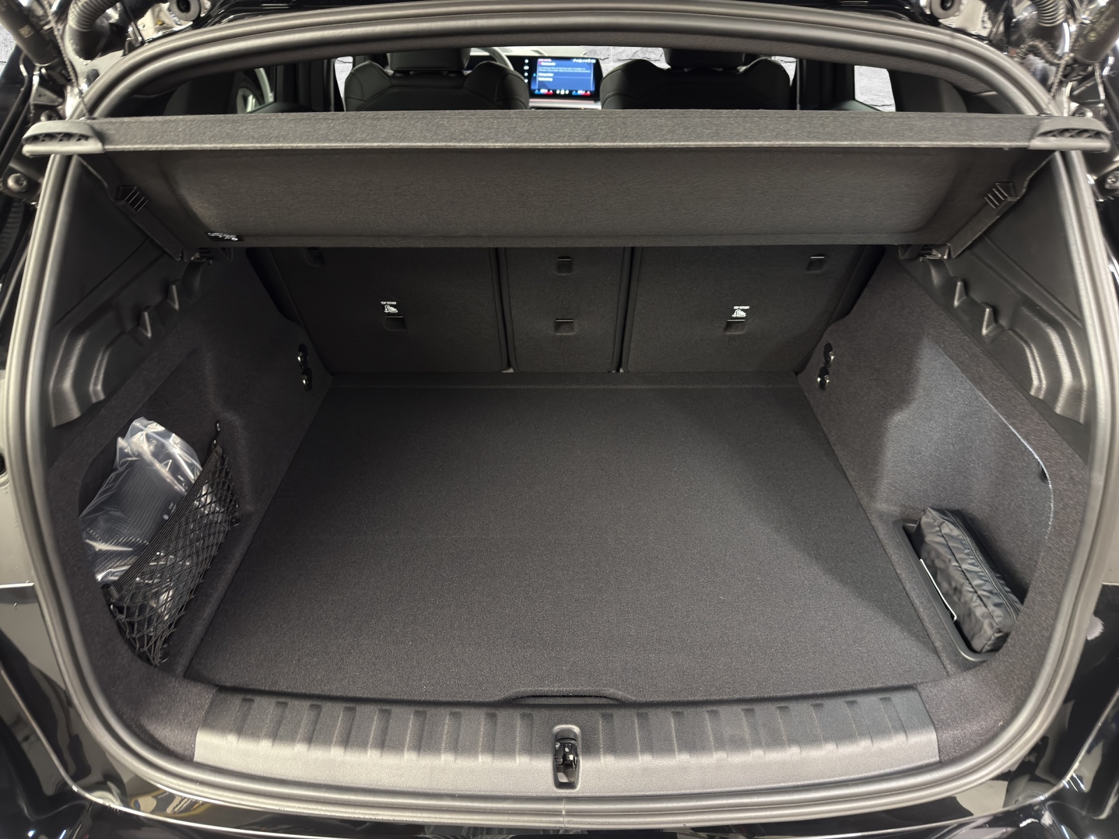 BMW X1 xDrive 23d 48V M Sport Pro-image-16