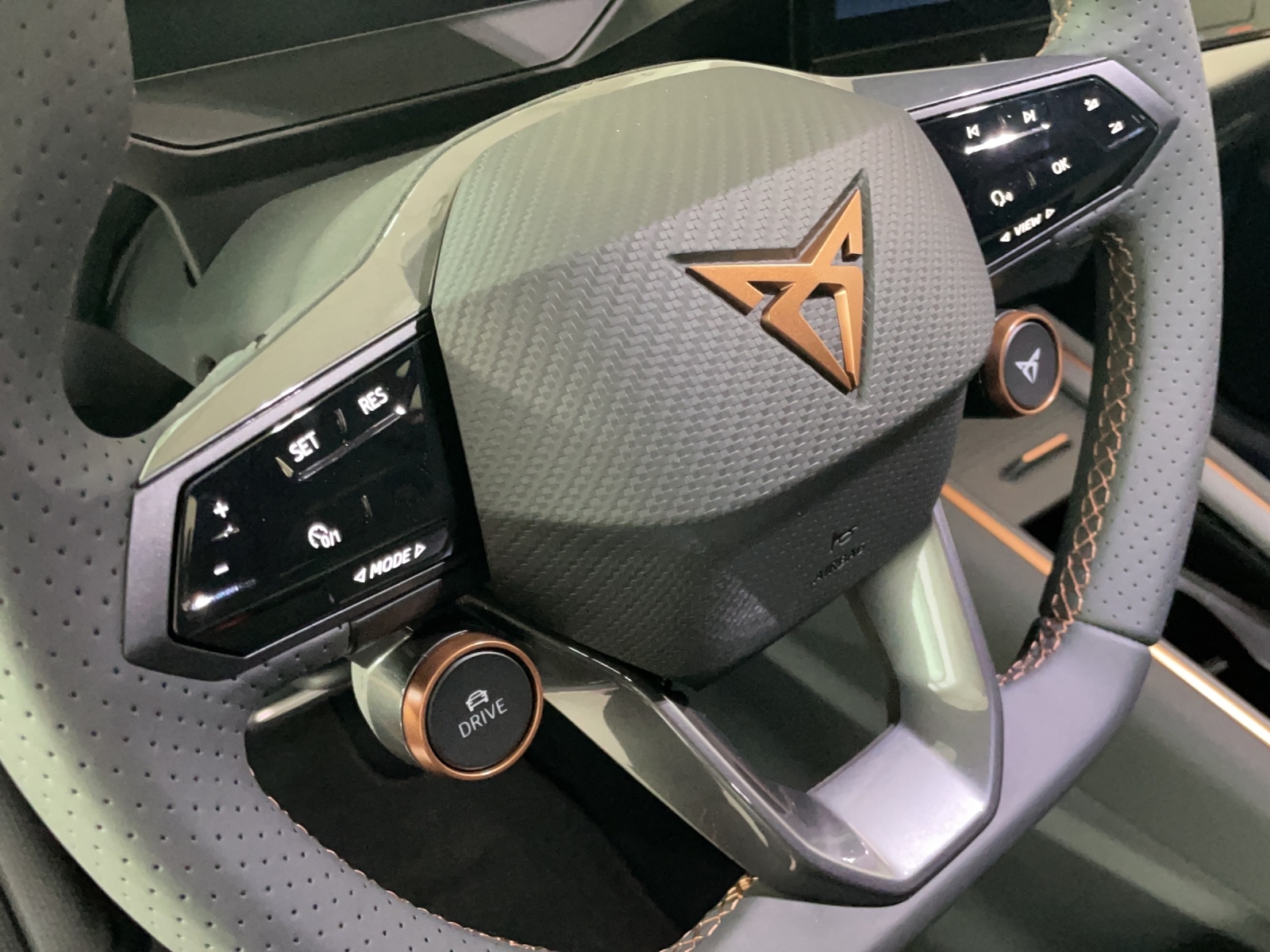 CUPRA Born Electric 79 kWh e-Boost-image-13