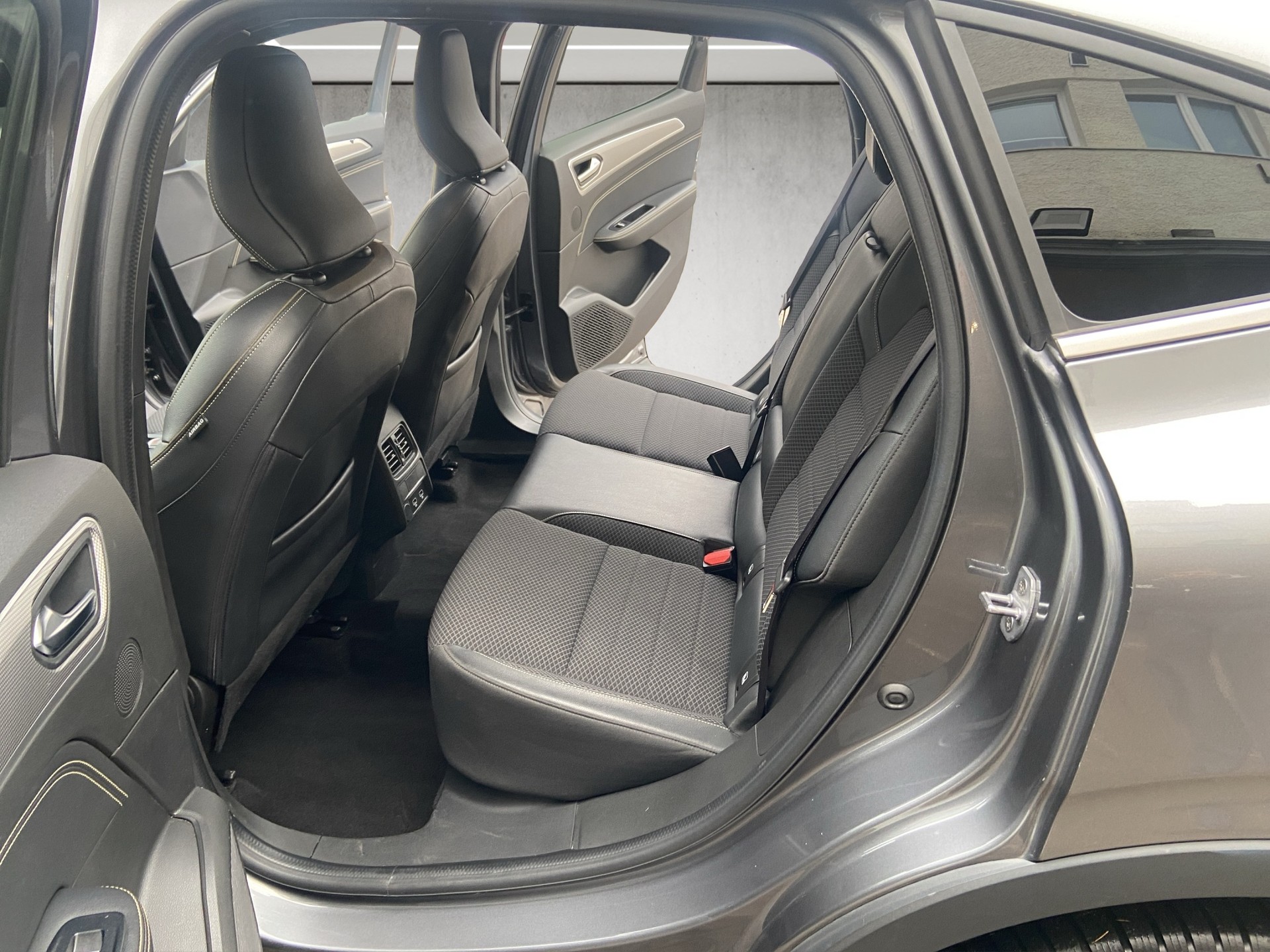 RENAULT Arkana 1.3 TCe Techno EDC-image-8