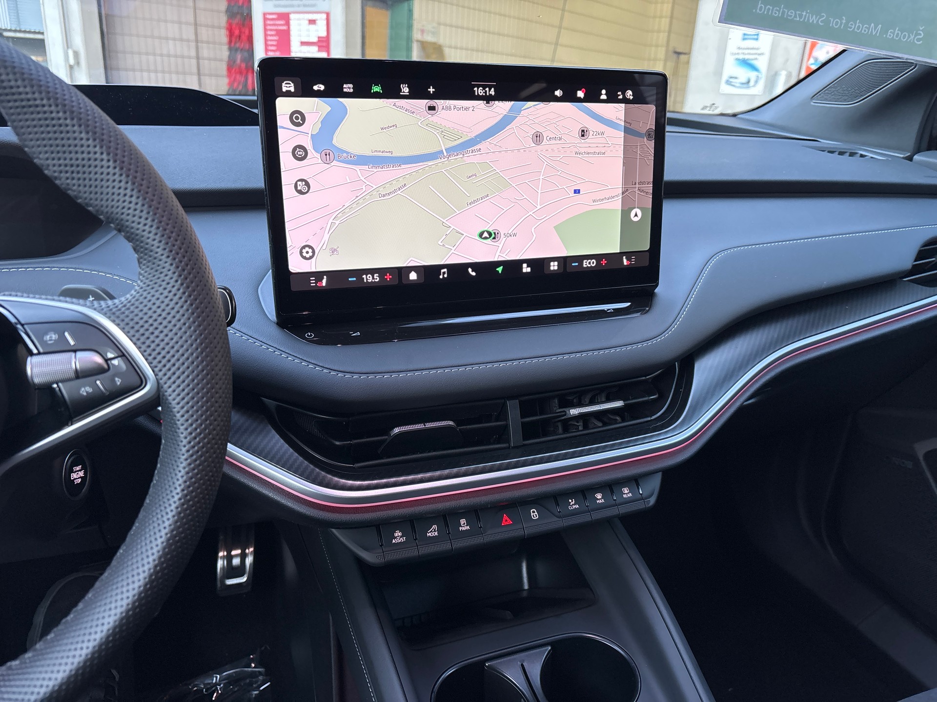 SKODA Enyaq 85x 4x4-image-12