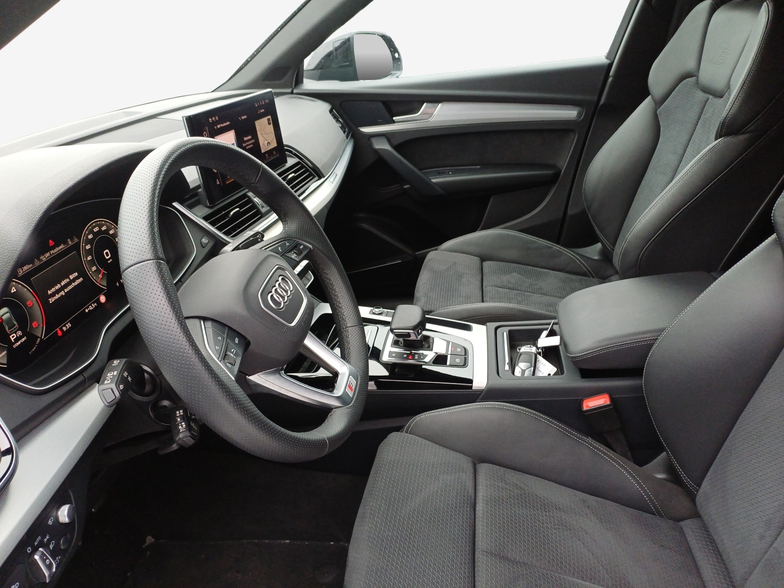AUDI Q5 Sportback 40 TDI Blackedition quattro S-tronic-image-7