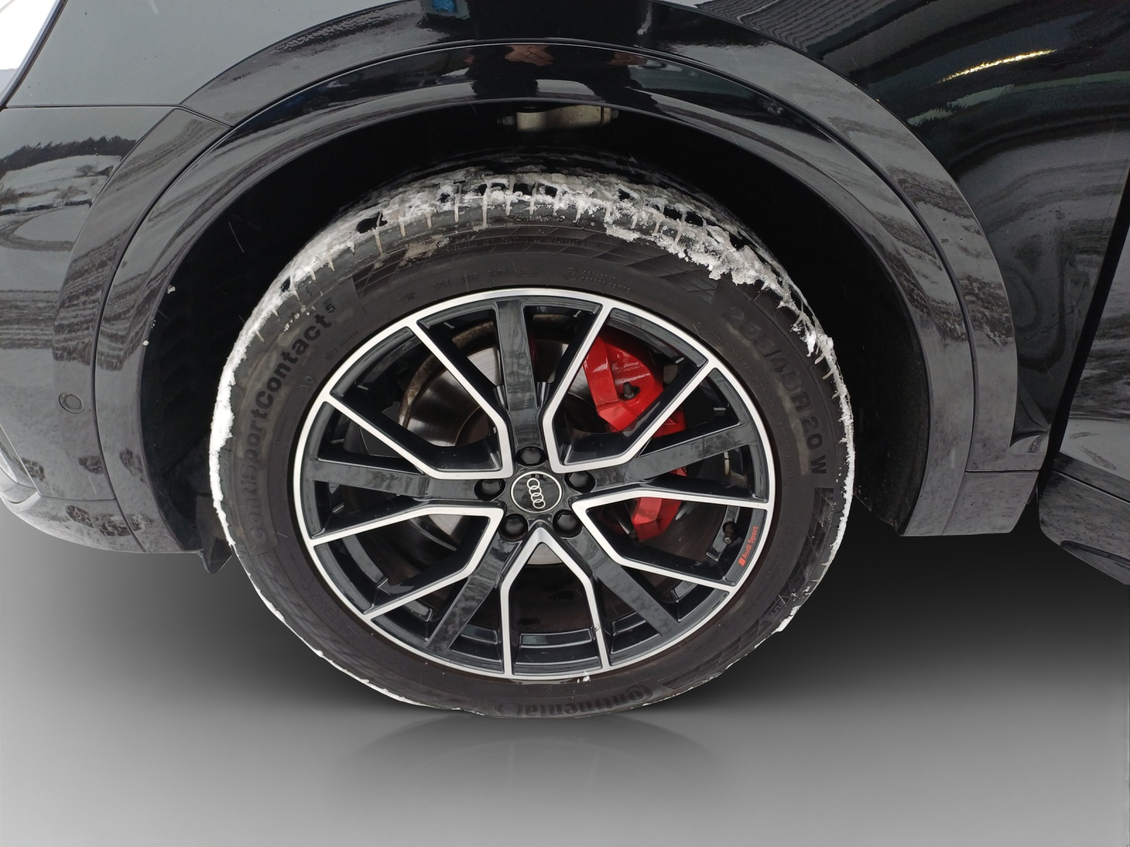 AUDI Q5 Sportback 40 TDI Blackedition quattro S-tronic-image-13