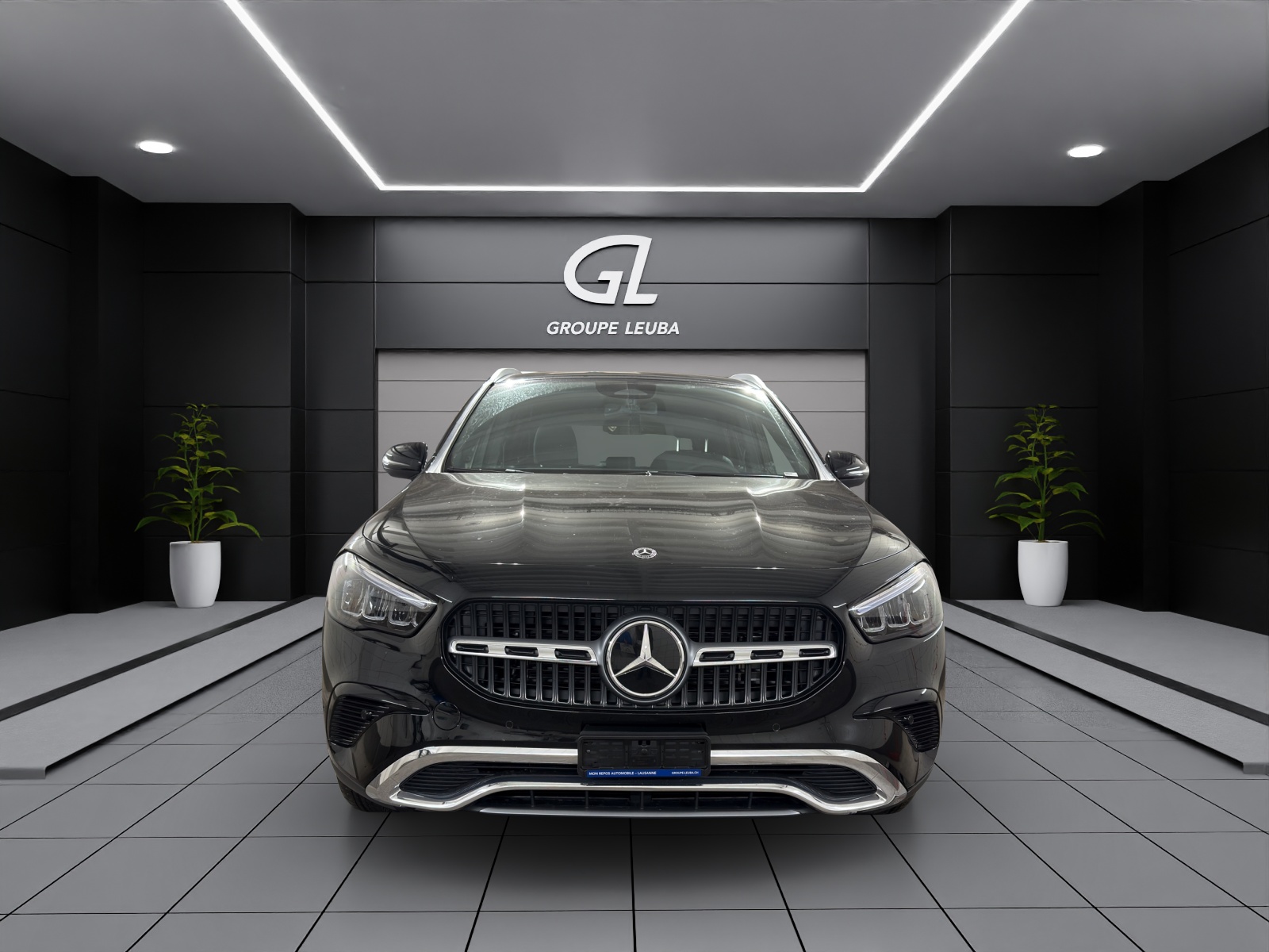 MERCEDES-BENZ GLA 250 e EQ Star 8G-DCT-image-1