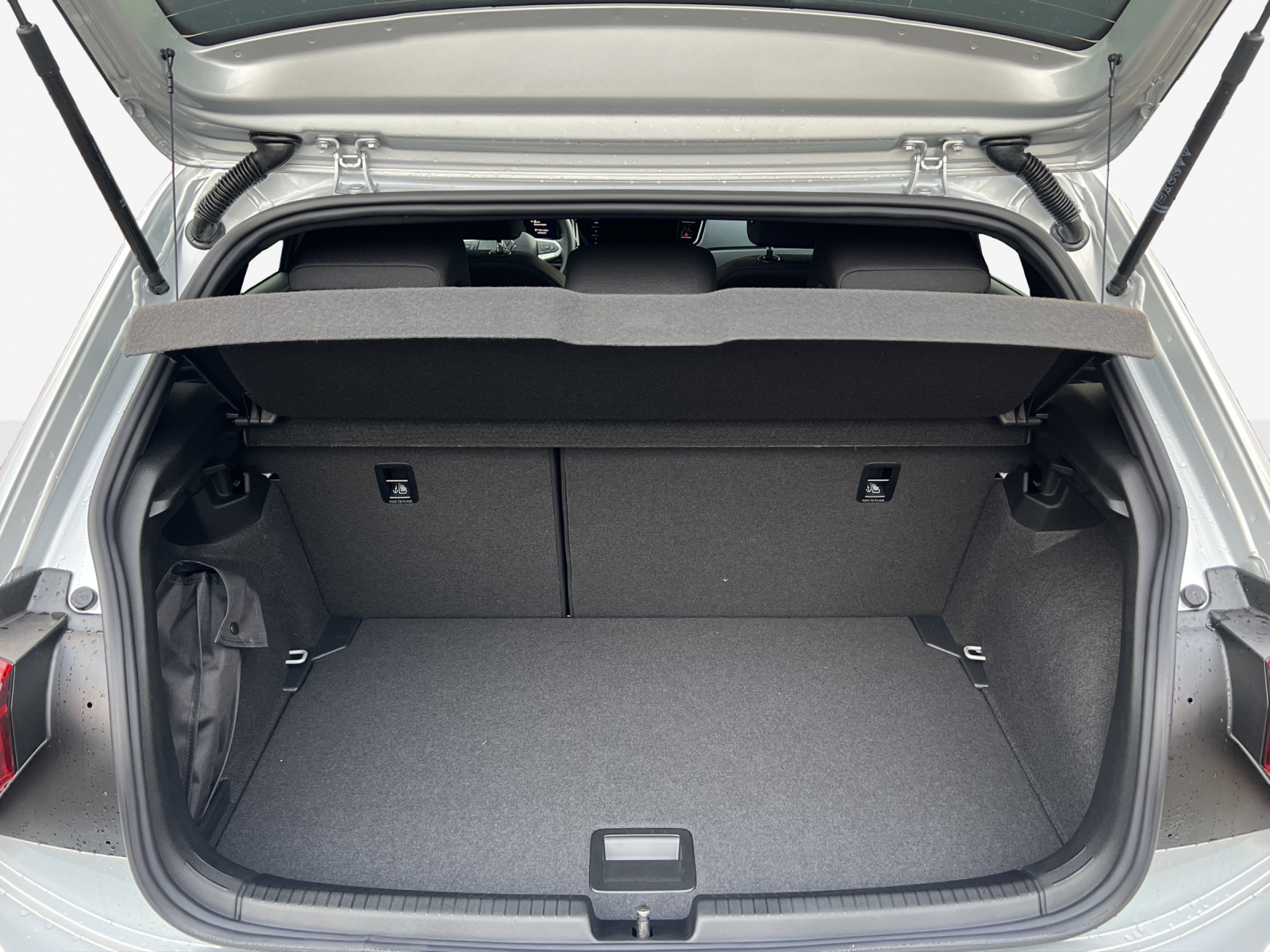 VW Polo 1.0 TSI R-Line DSG-image-12