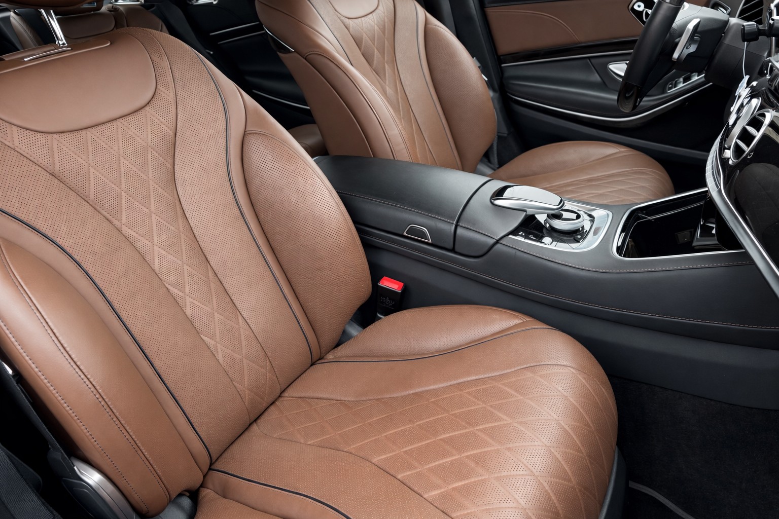 MERCEDES-BENZ S 560 L 4Matic 9G-Tronic-image-6