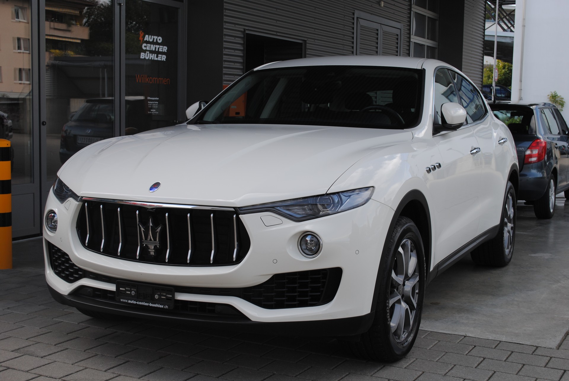 MASERATI Levante D 3.0 V6 Automatica-image-2