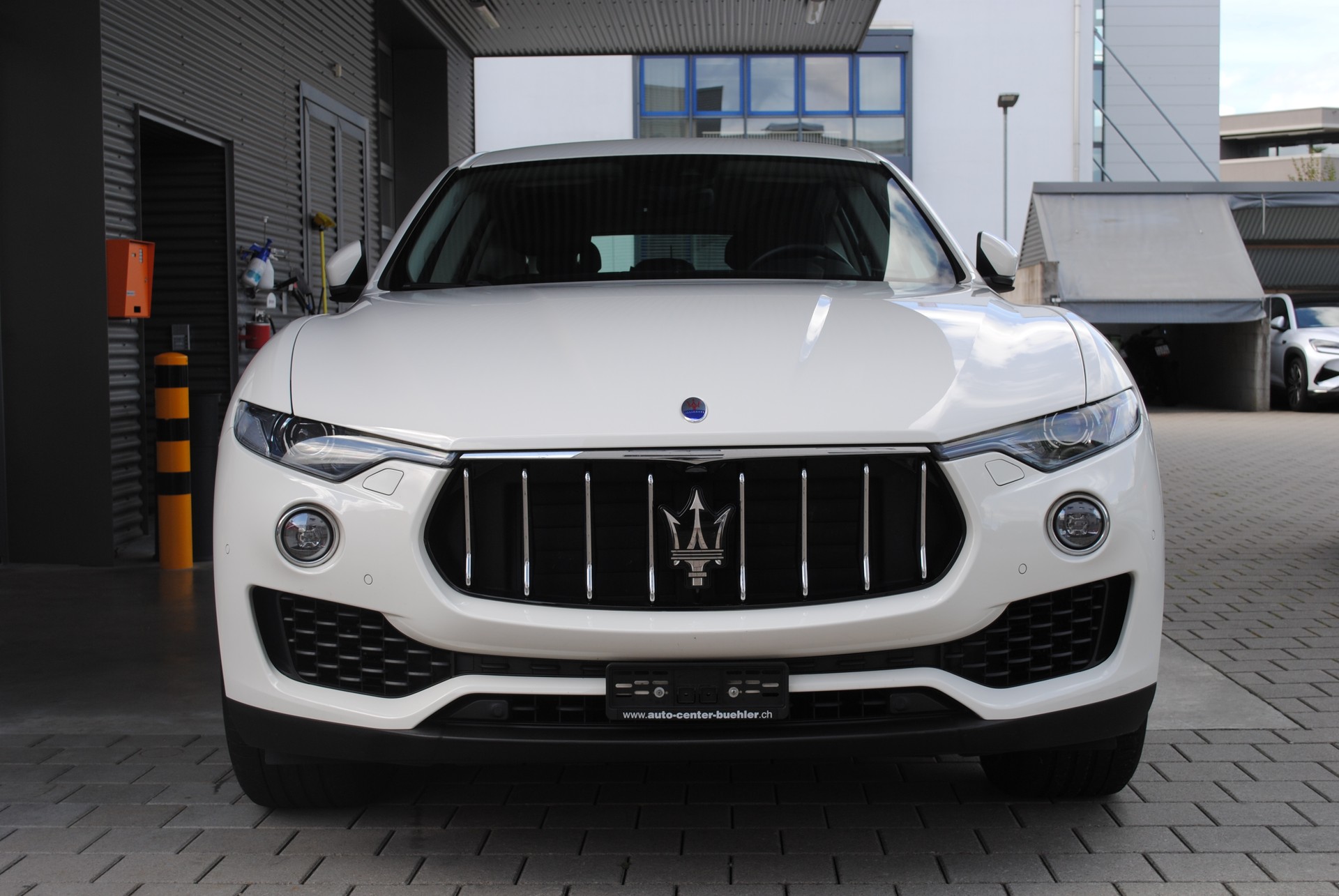 MASERATI Levante D 3.0 V6 Automatica-image-1