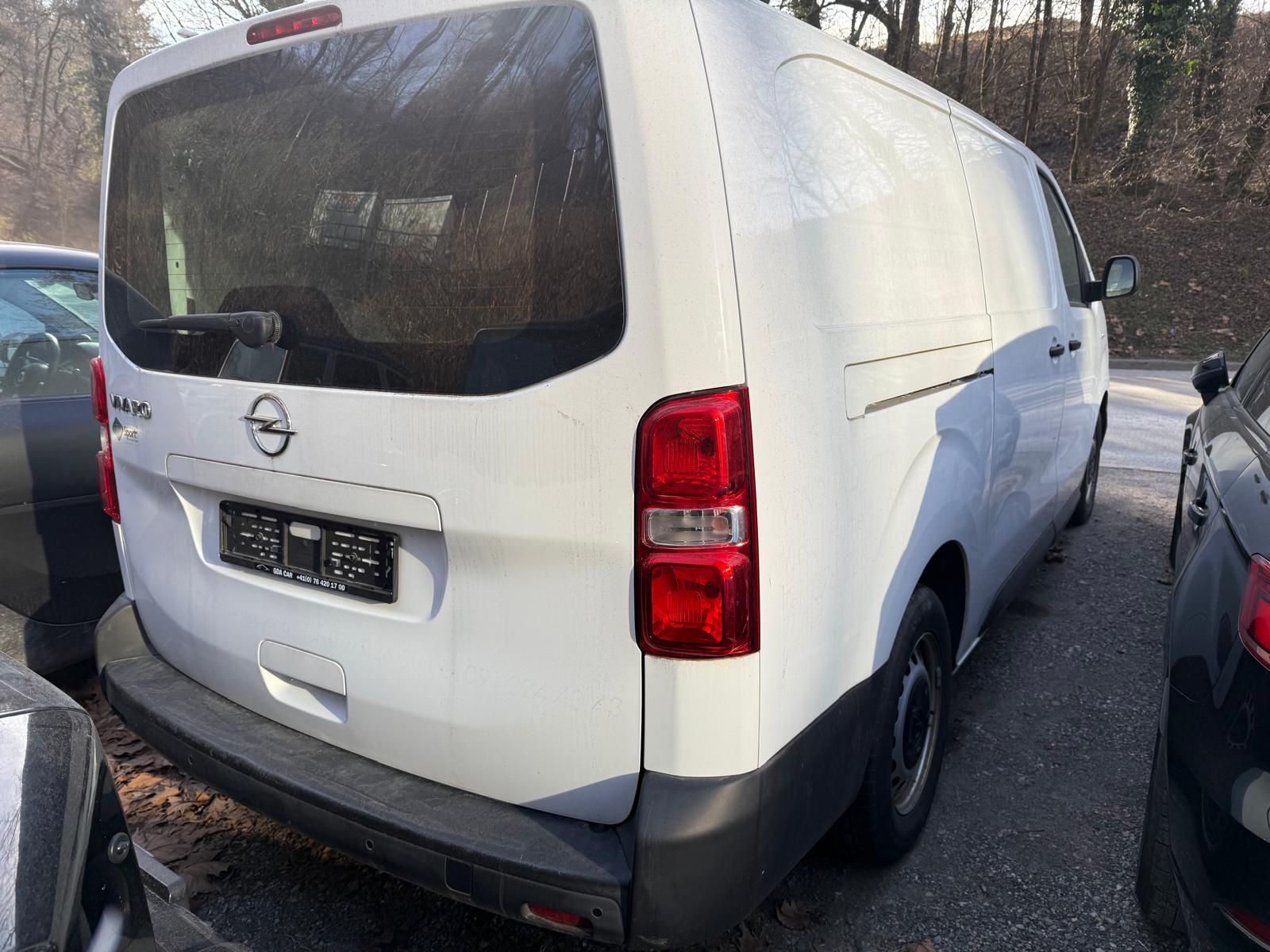 OPEL Vivaro Cargo 2.0 CDTI Essentia s/s M EN-image-2
