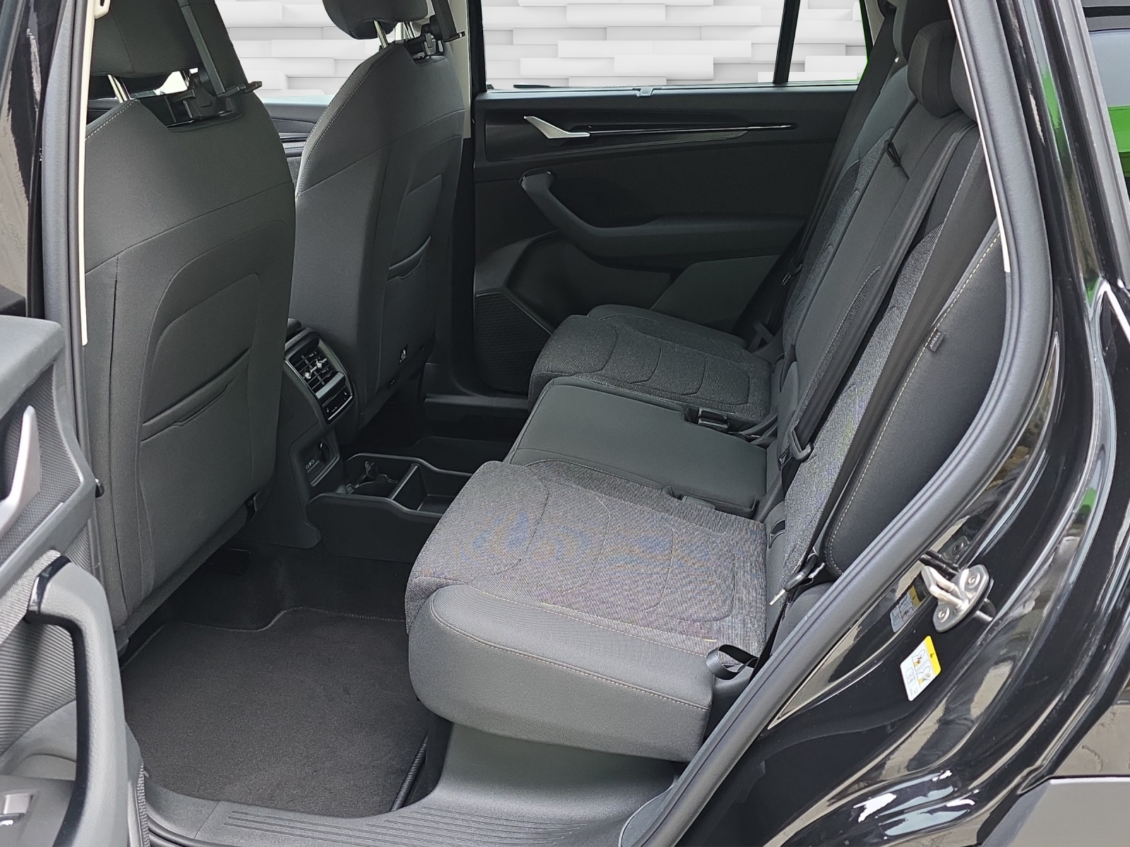 SKODA Kodiaq 2.0 TSI Dynamic 4x4-image-8