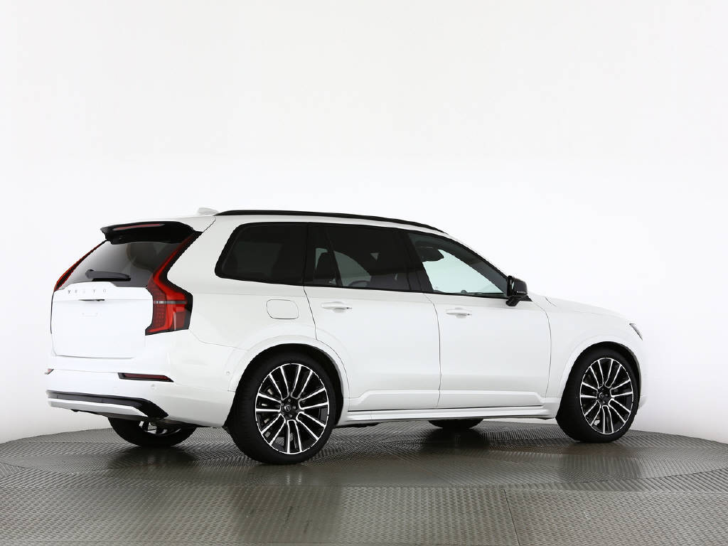 VOLVO XC90 2.0 T8 TE XCLUSIVE Ultra Dark eAWD-image-13