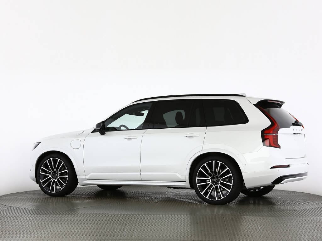 VOLVO XC90 2.0 T8 TE XCLUSIVE Ultra Dark eAWD-image-6