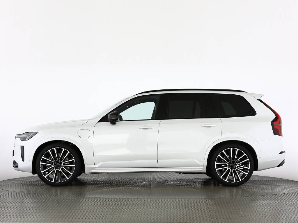 VOLVO XC90 2.0 T8 TE XCLUSIVE Ultra Dark eAWD-image-4