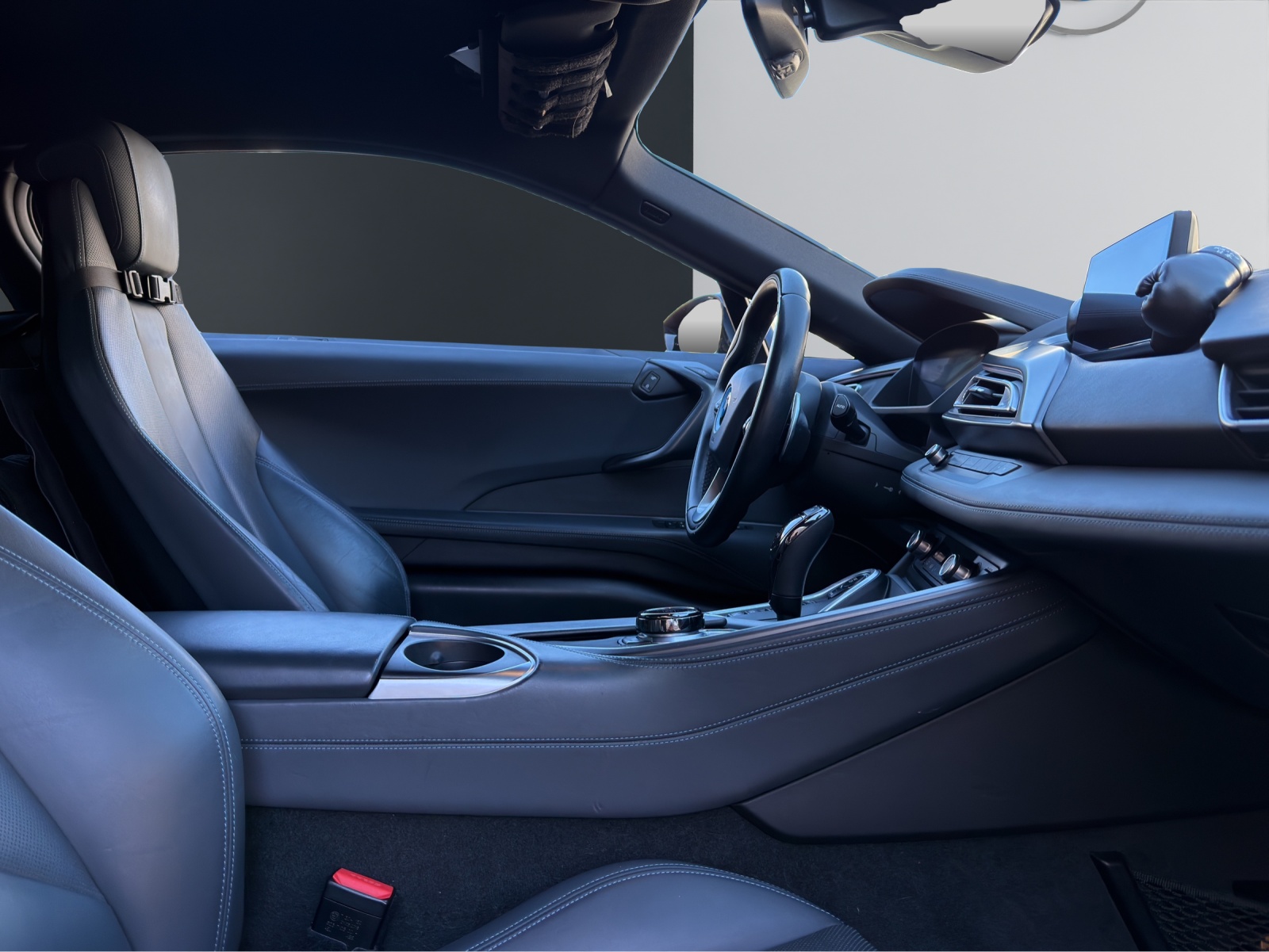 BMW i8 Coupé-image-14