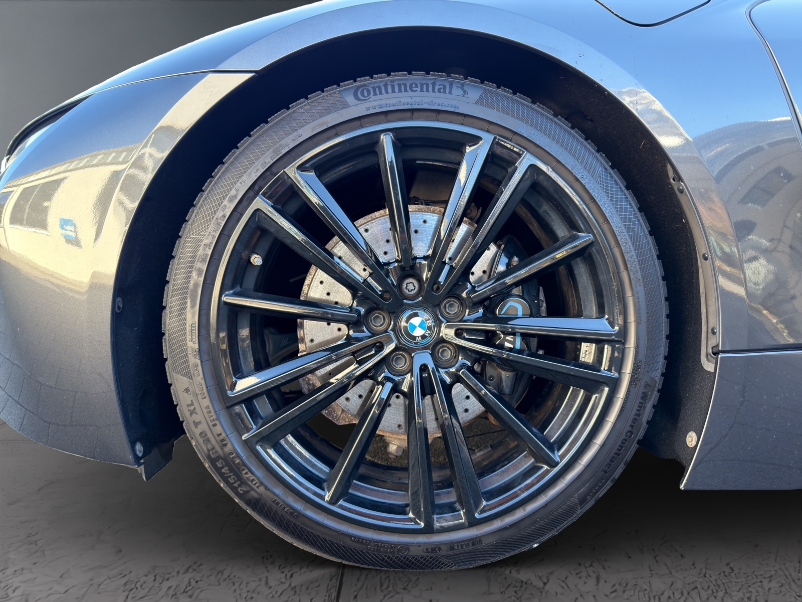 BMW i8 Coupé-image-9