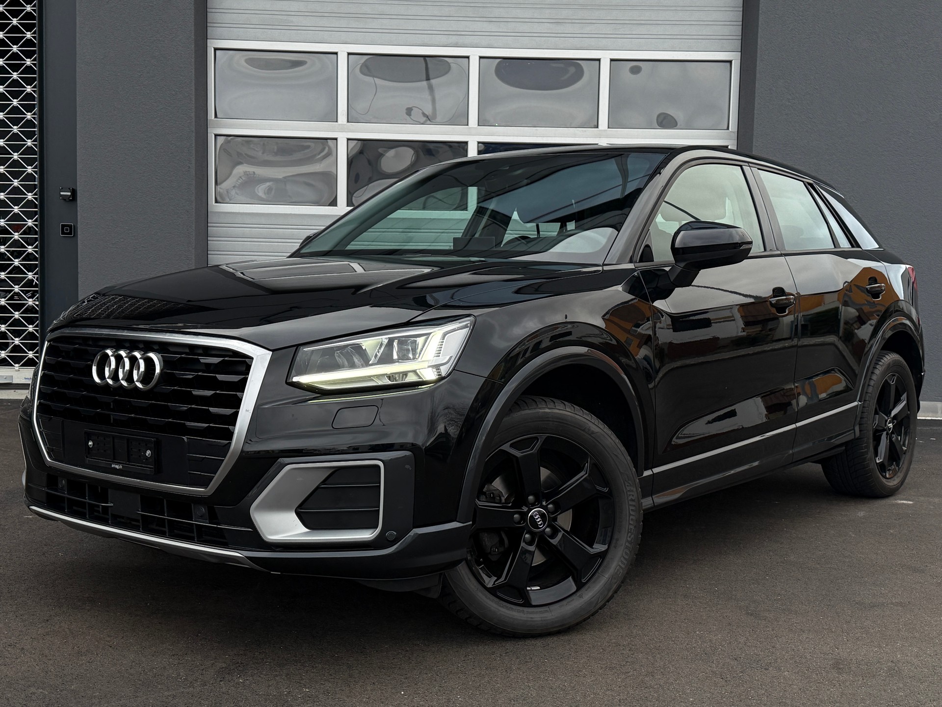AUDI Q2 35 TFSI Sport S-tronic *All Black*