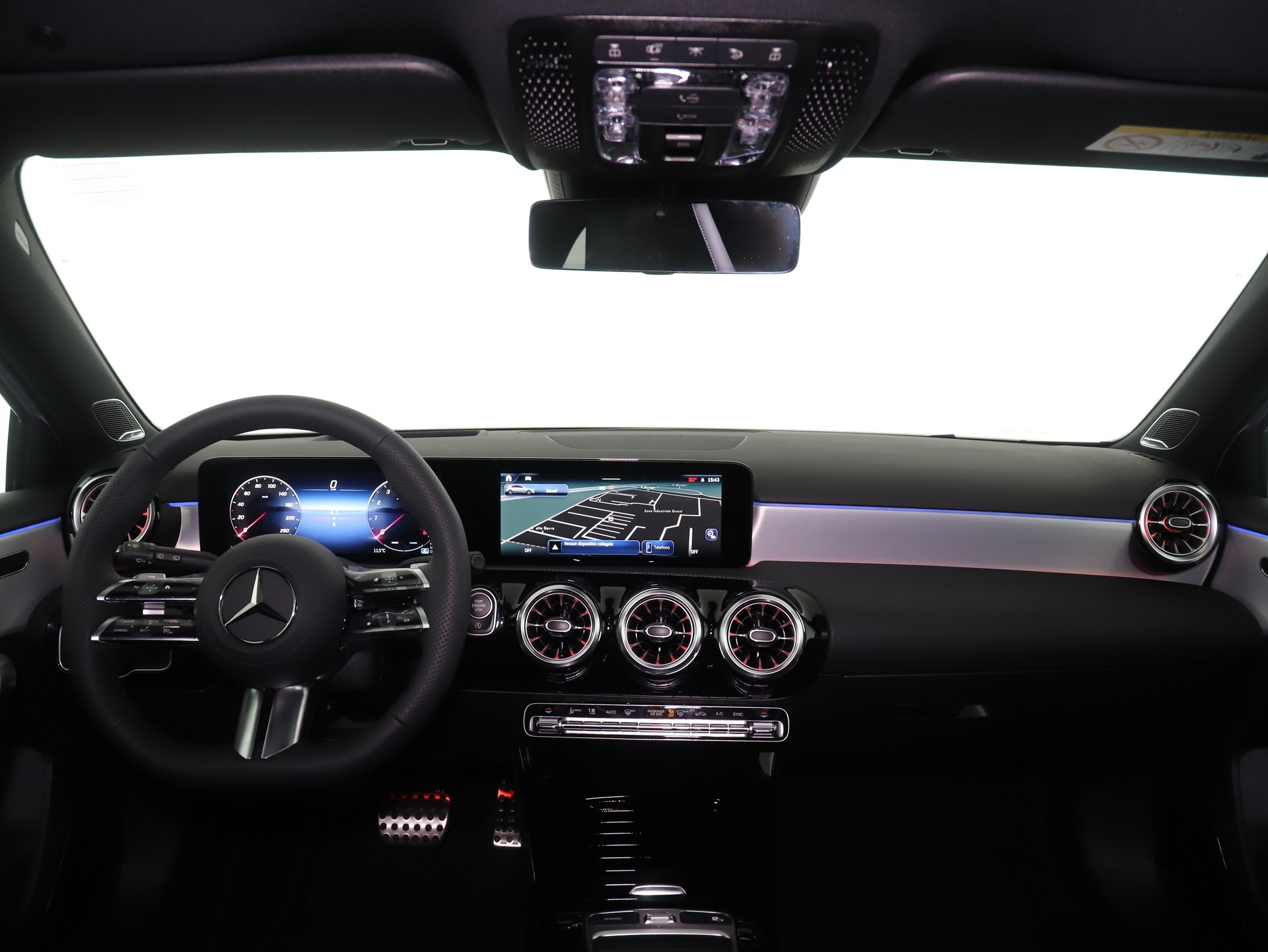 MERCEDES-BENZ A 250 4Matic 8G-DCT-image-13