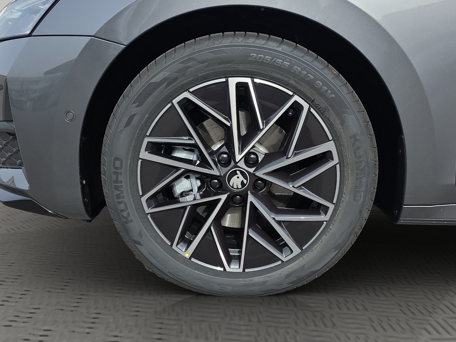 SKODA Octavia Combi 2.0 TSI DSG Dynamic 4x4-image-6