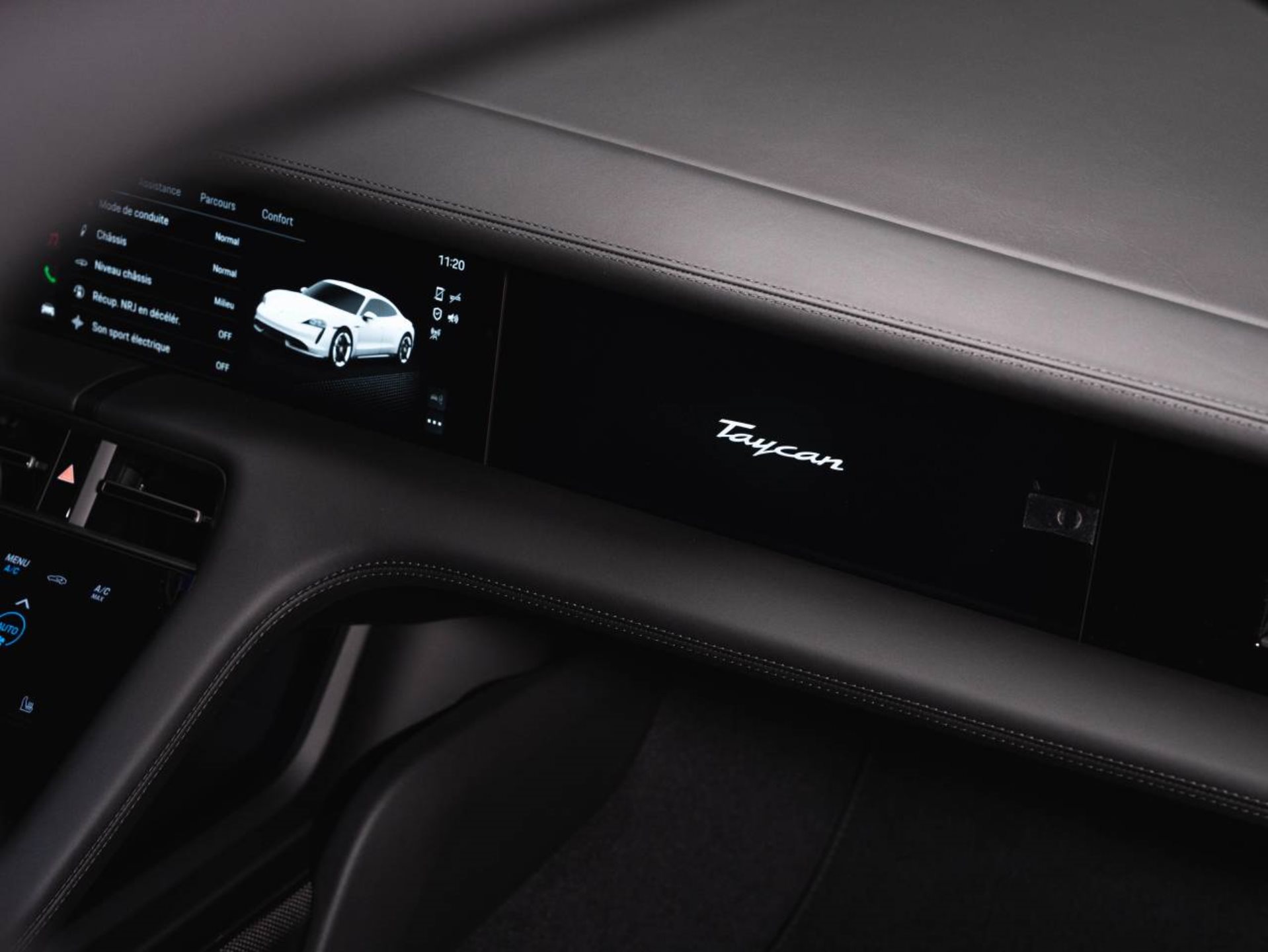 PORSCHE Taycan Turbo (MY23)-image-10