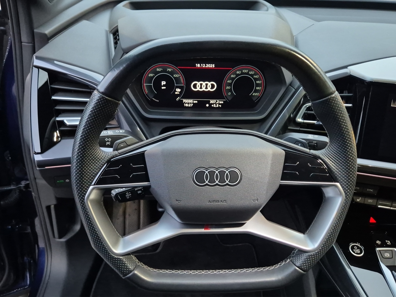AUDI Q4 Sportback e-tron 50 quattro-image-10