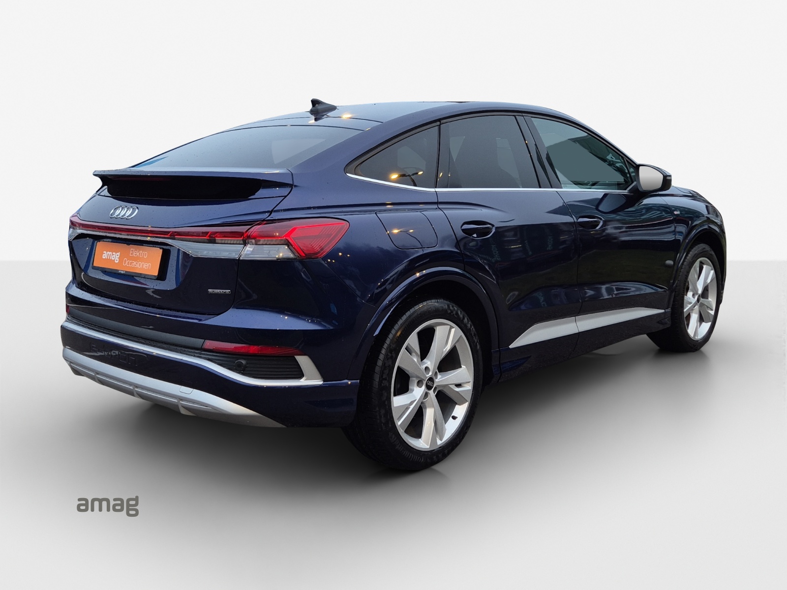 AUDI Q4 Sportback e-tron 50 quattro-image-5