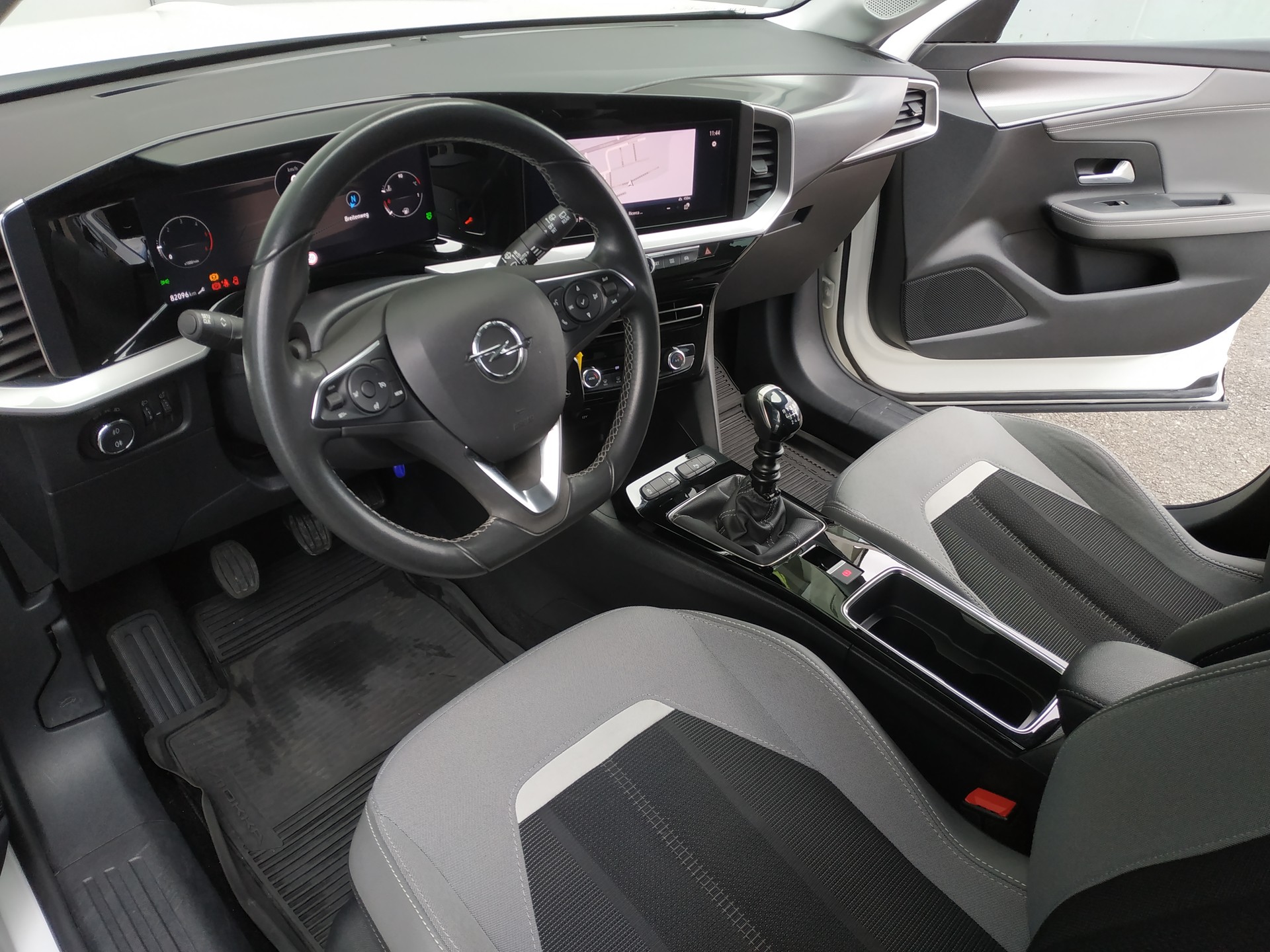 OPEL Mokka 1.5 Diesel Elegance-image-9