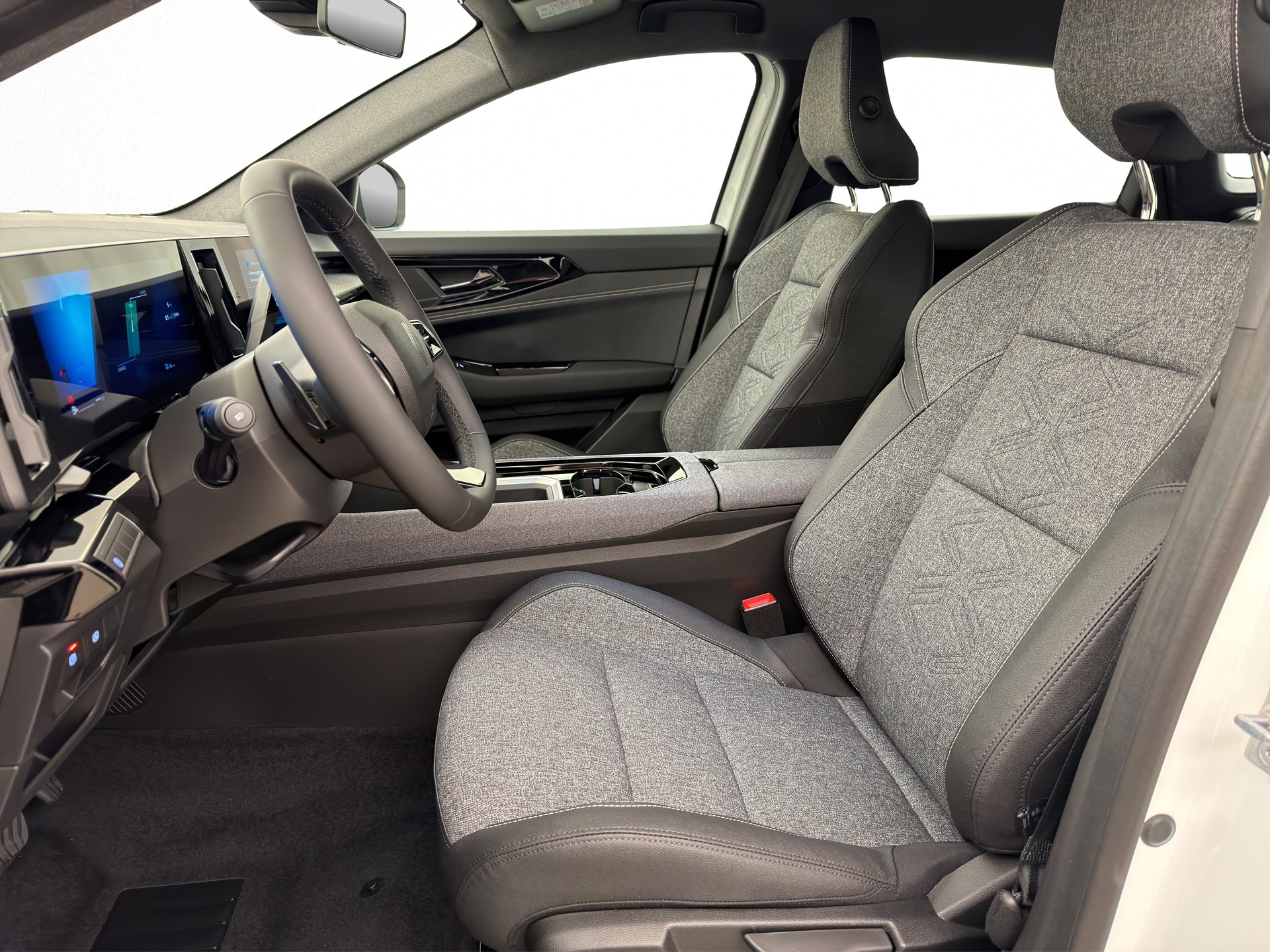 RENAULT Austral 1.2 E-Tech evolution-image-3
