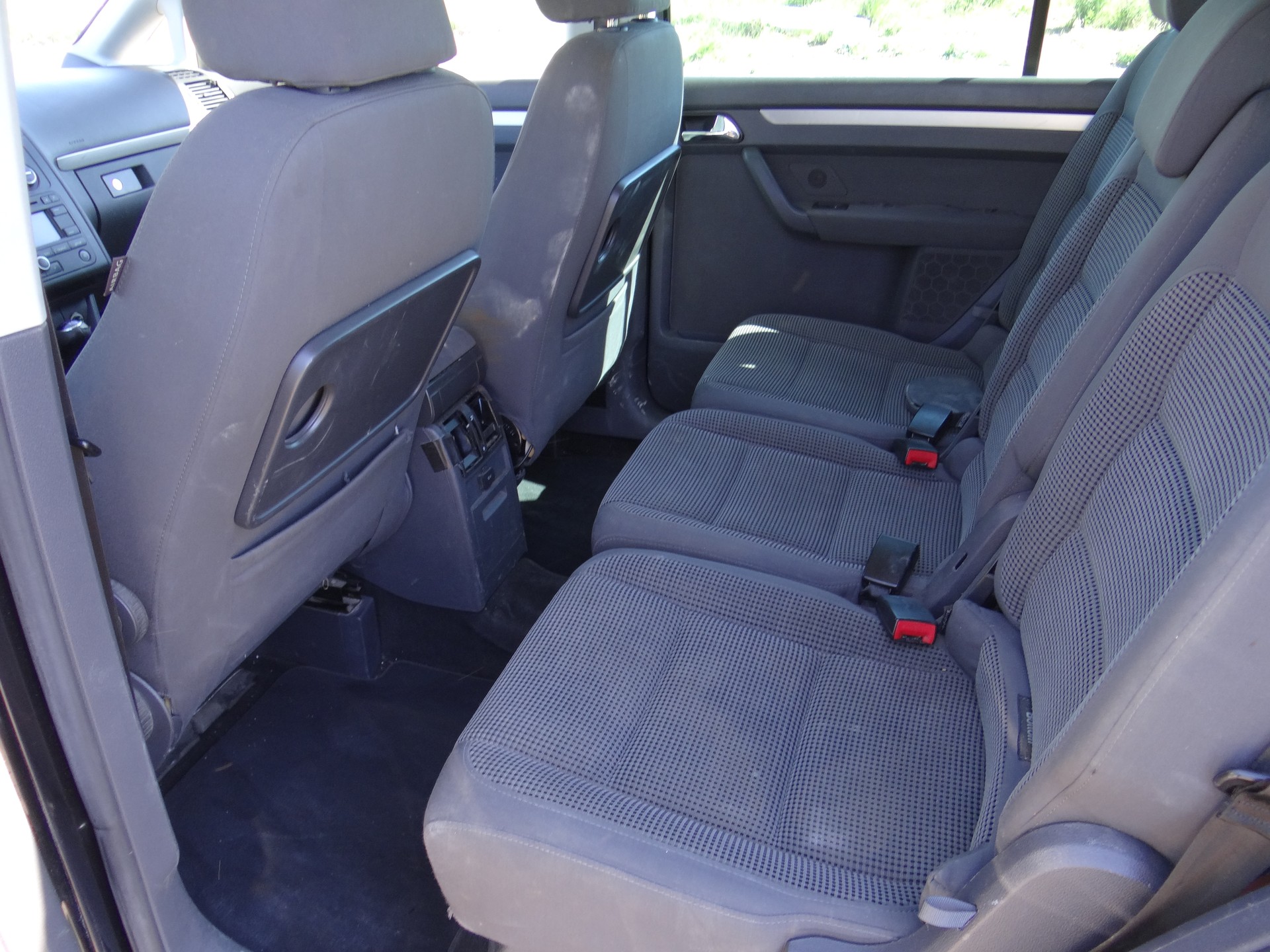 VW Touran 1.9 TDI Trendline-image-7