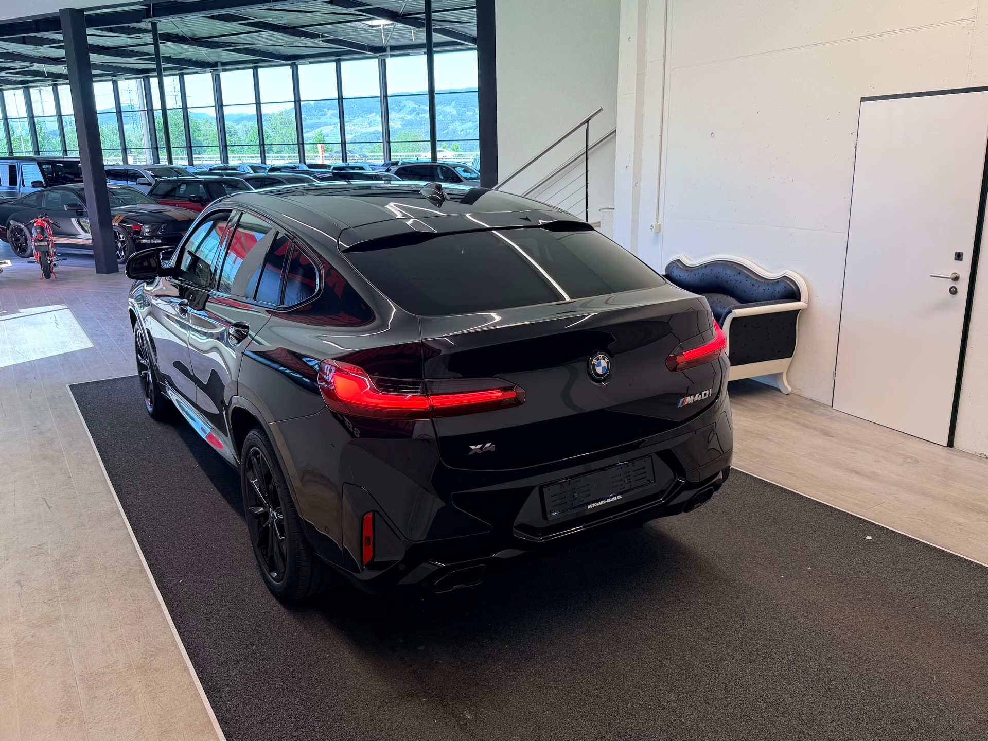 BMW X4 M40i 48V Steptronic-image-9