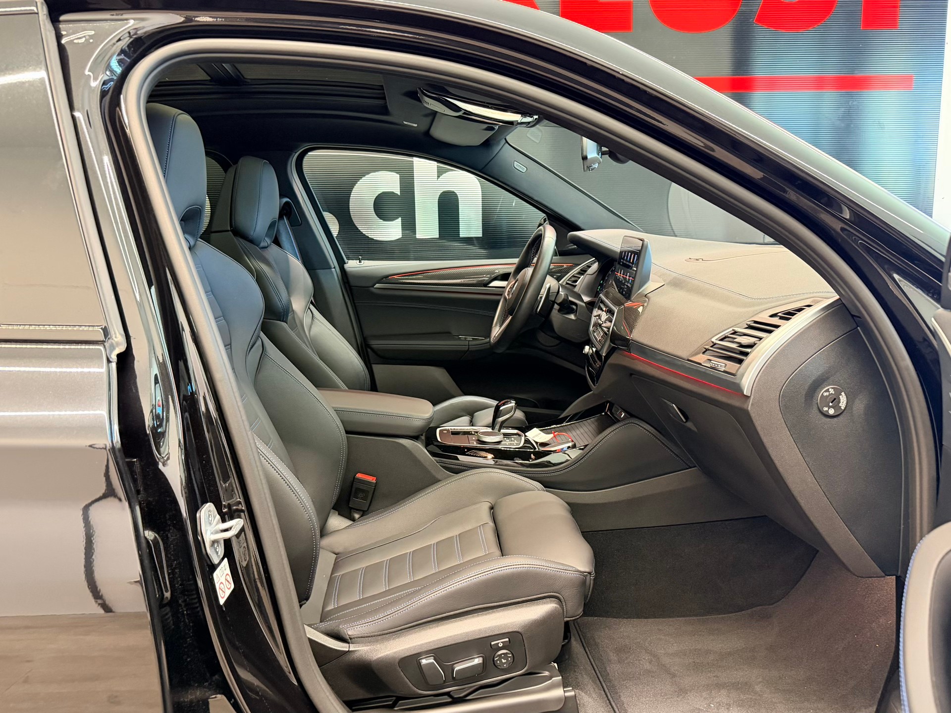 BMW X4 M40i 48V Steptronic-image-24