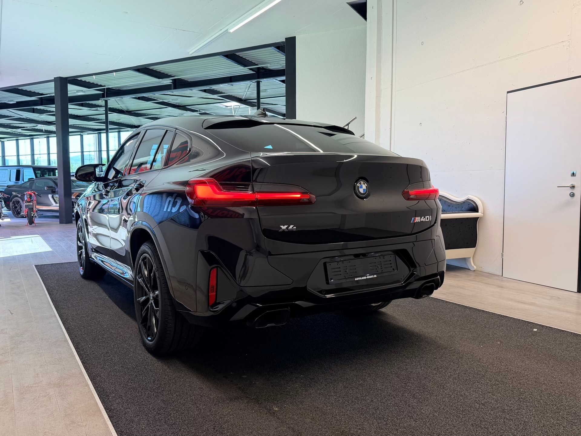 BMW X4 M40i 48V Steptronic-image-8