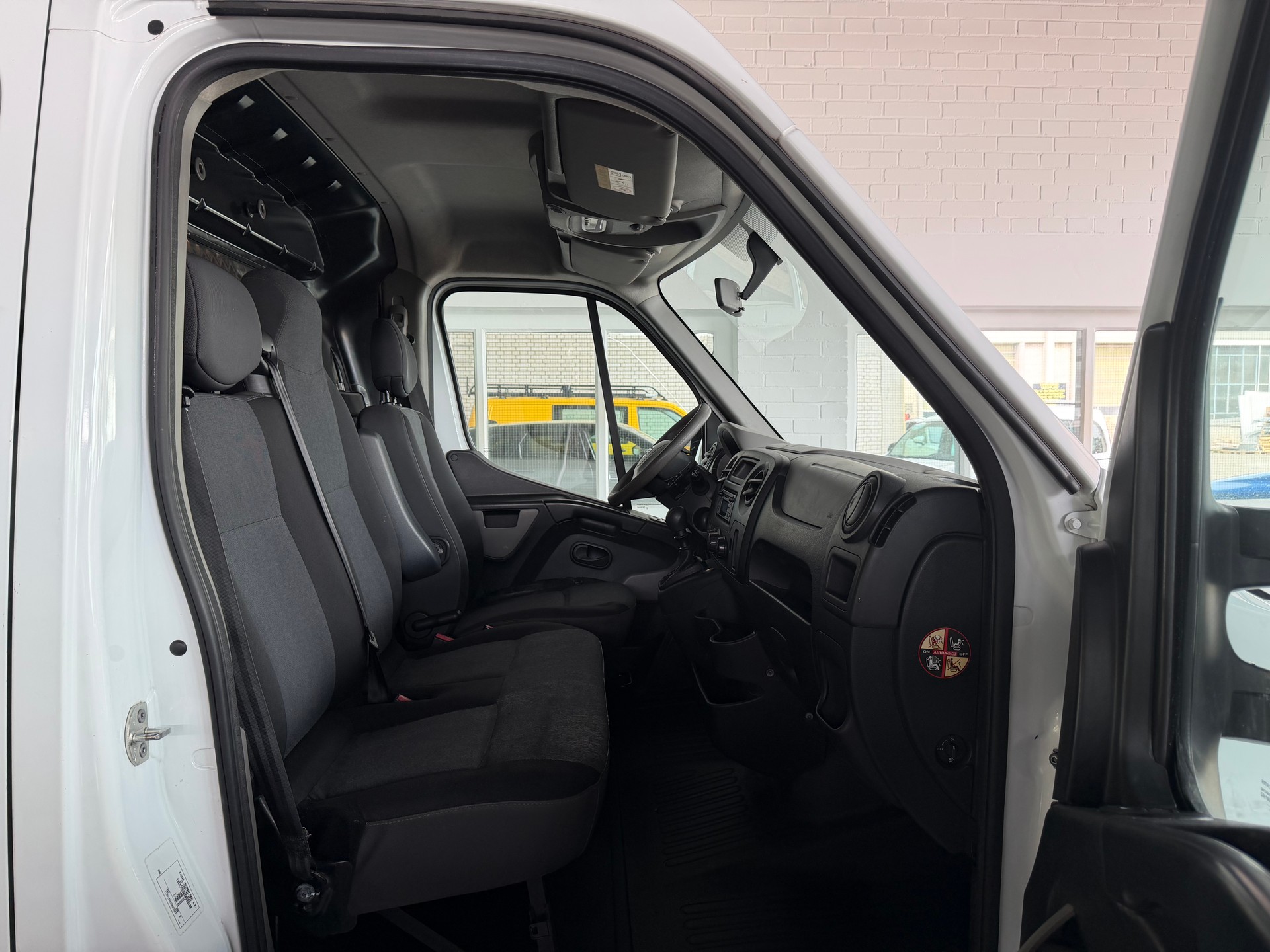 NISSAN NV400 F33.13 L1H1 FWD Pro-image-7