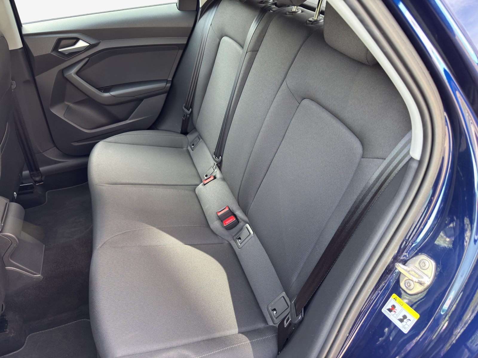 AUDI A1 Sportback 30 TFSI advanced S-tronic-image-11