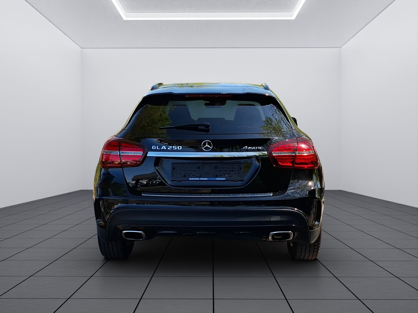 MERCEDES-BENZ GLA 250 4Matic 7G-DCT-image-6