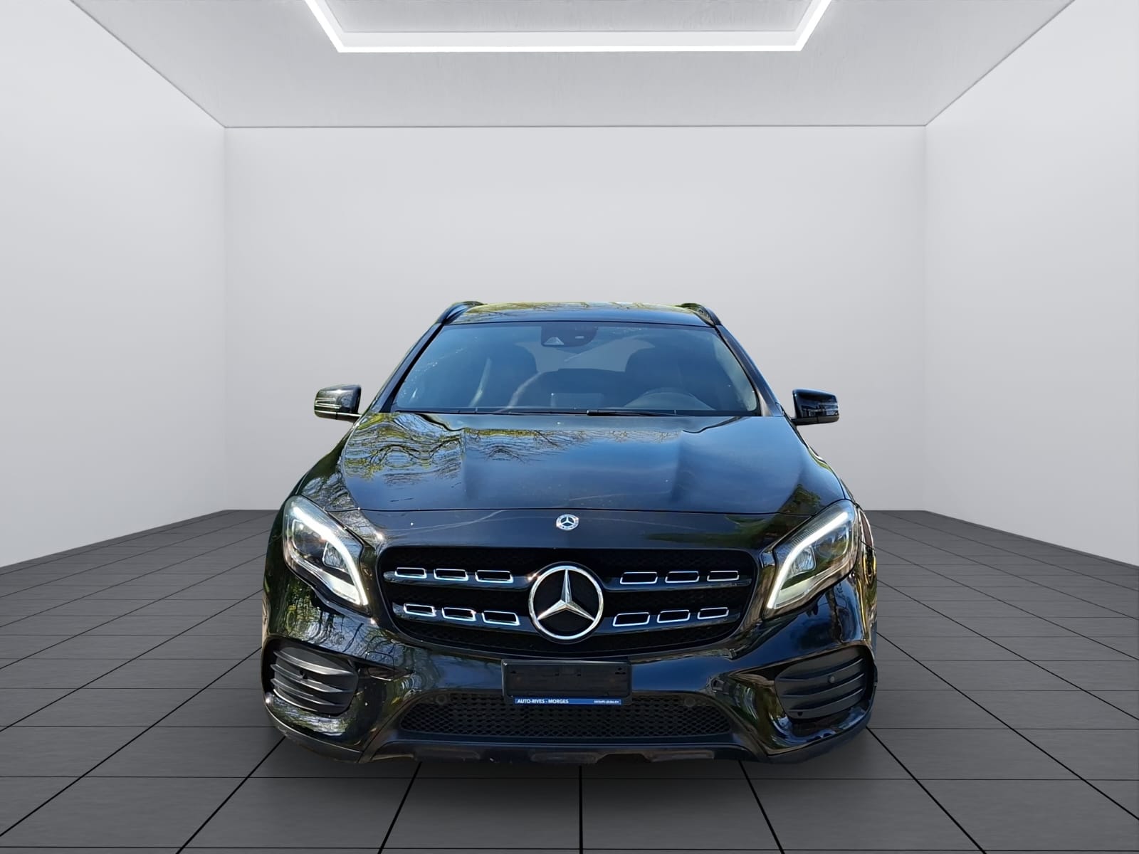 MERCEDES-BENZ GLA 250 4Matic 7G-DCT-image-1