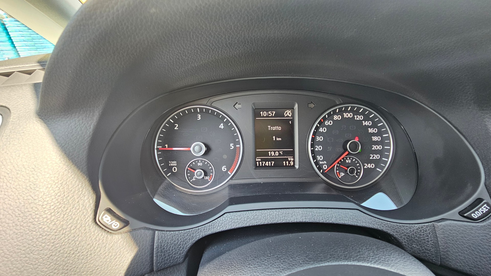 VW Sharan 2.0 TDI BMT Sound 4Motion DSG-image-5