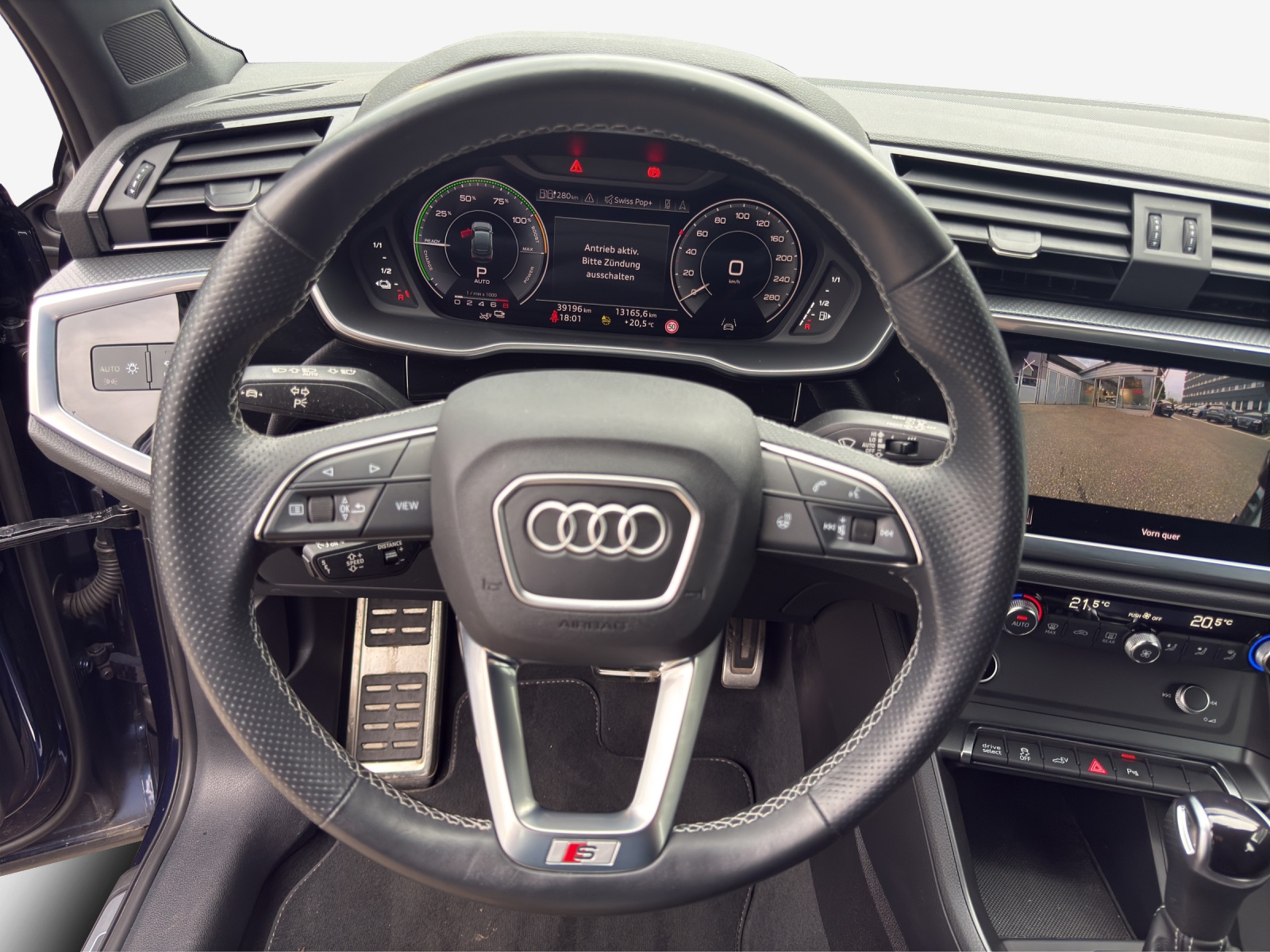 AUDI Q3 Sportback 45 TFSI e S line S-tronic-image-10