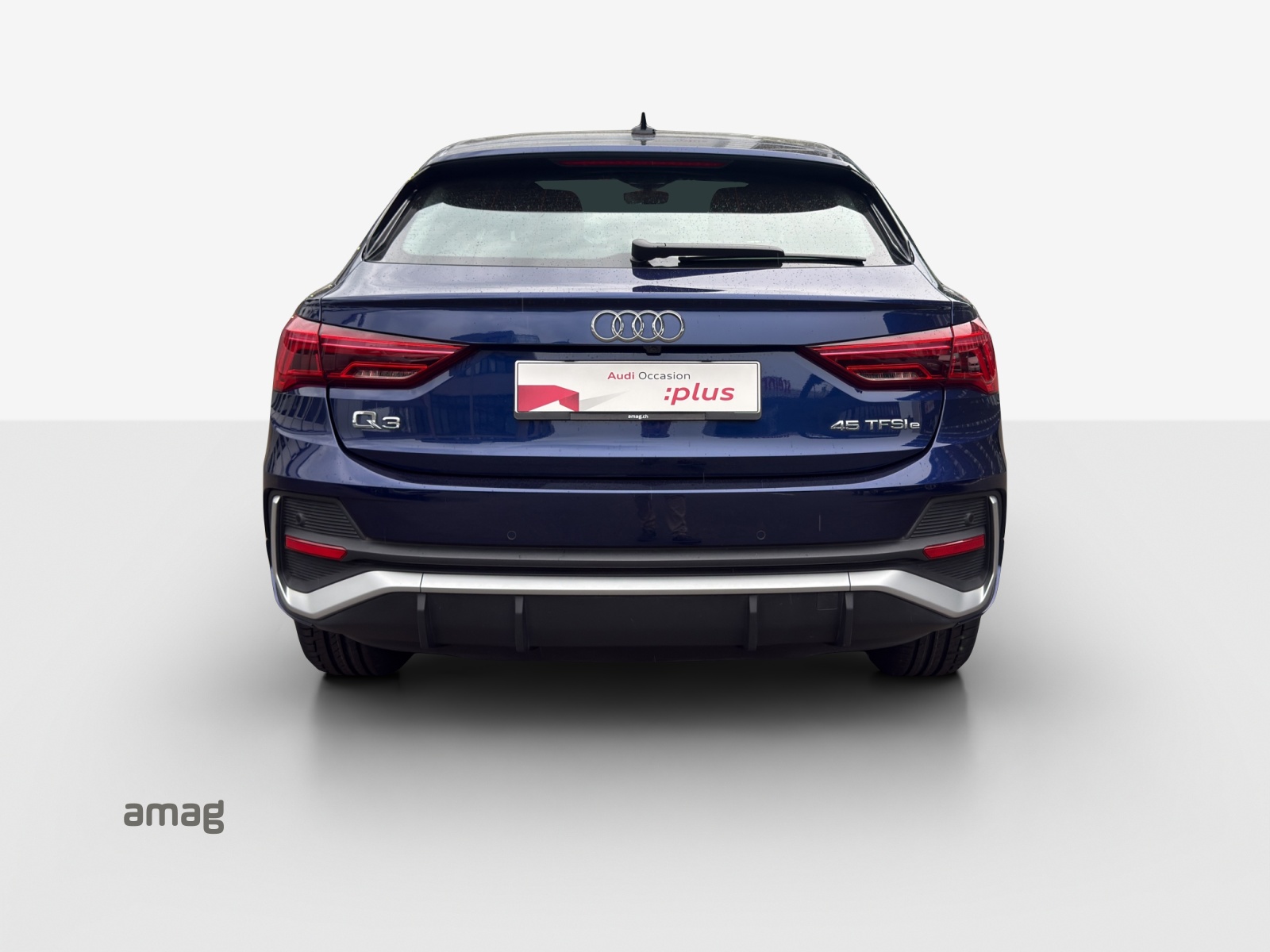 AUDI Q3 Sportback 45 TFSI e S line S-tronic-image-4