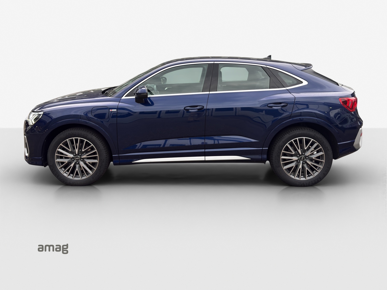 AUDI Q3 Sportback 45 TFSI e S line S-tronic-image-1