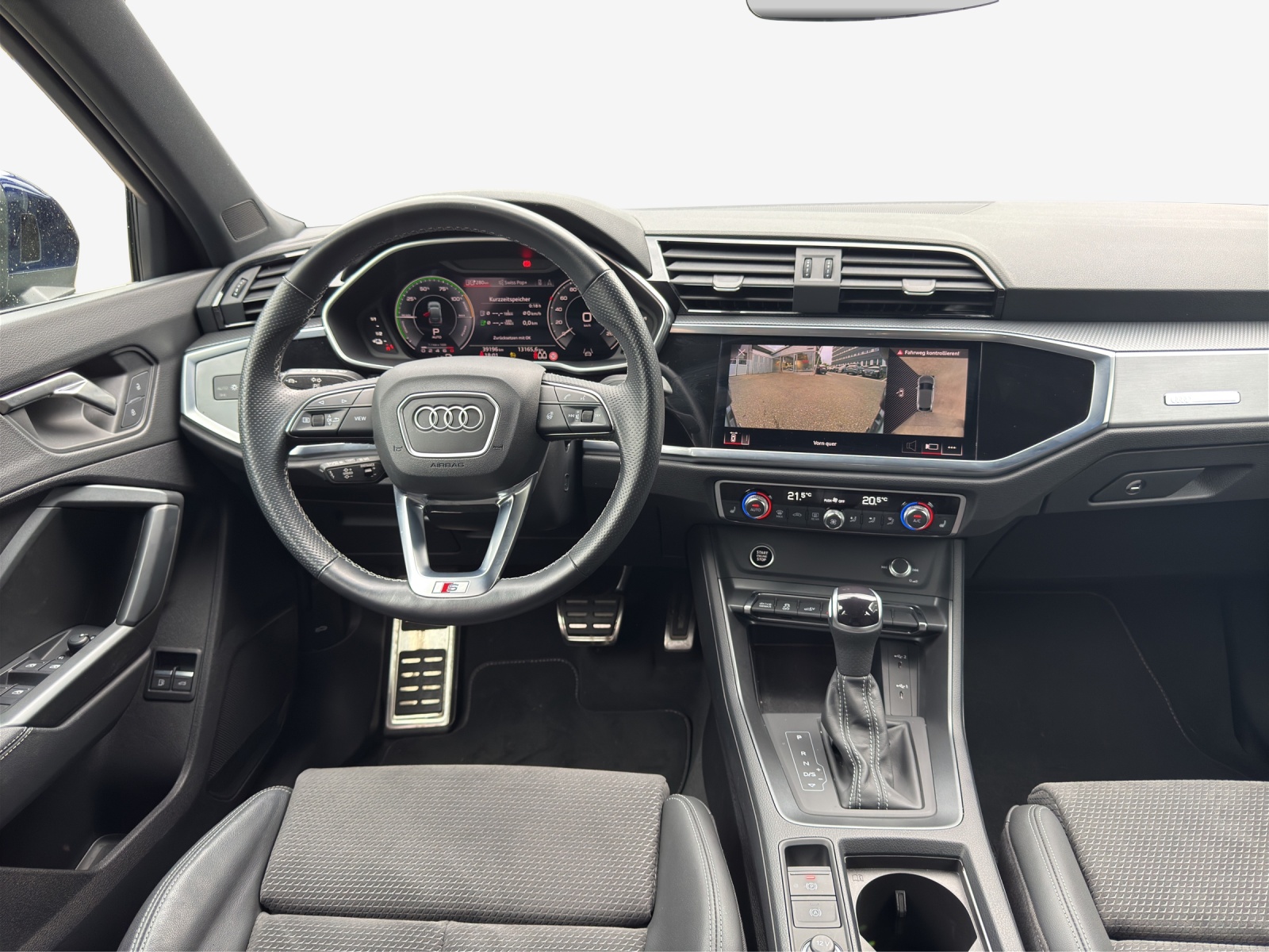 AUDI Q3 Sportback 45 TFSI e S line S-tronic-image-9